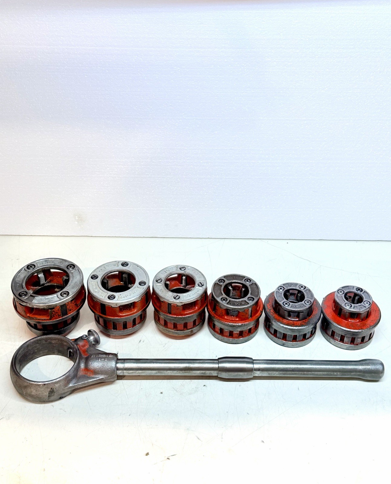 Ridgid 12-R Pipe Threader Die Head Set & Ratchet Head 12R 1/2″ – 2″ Dies #BG5