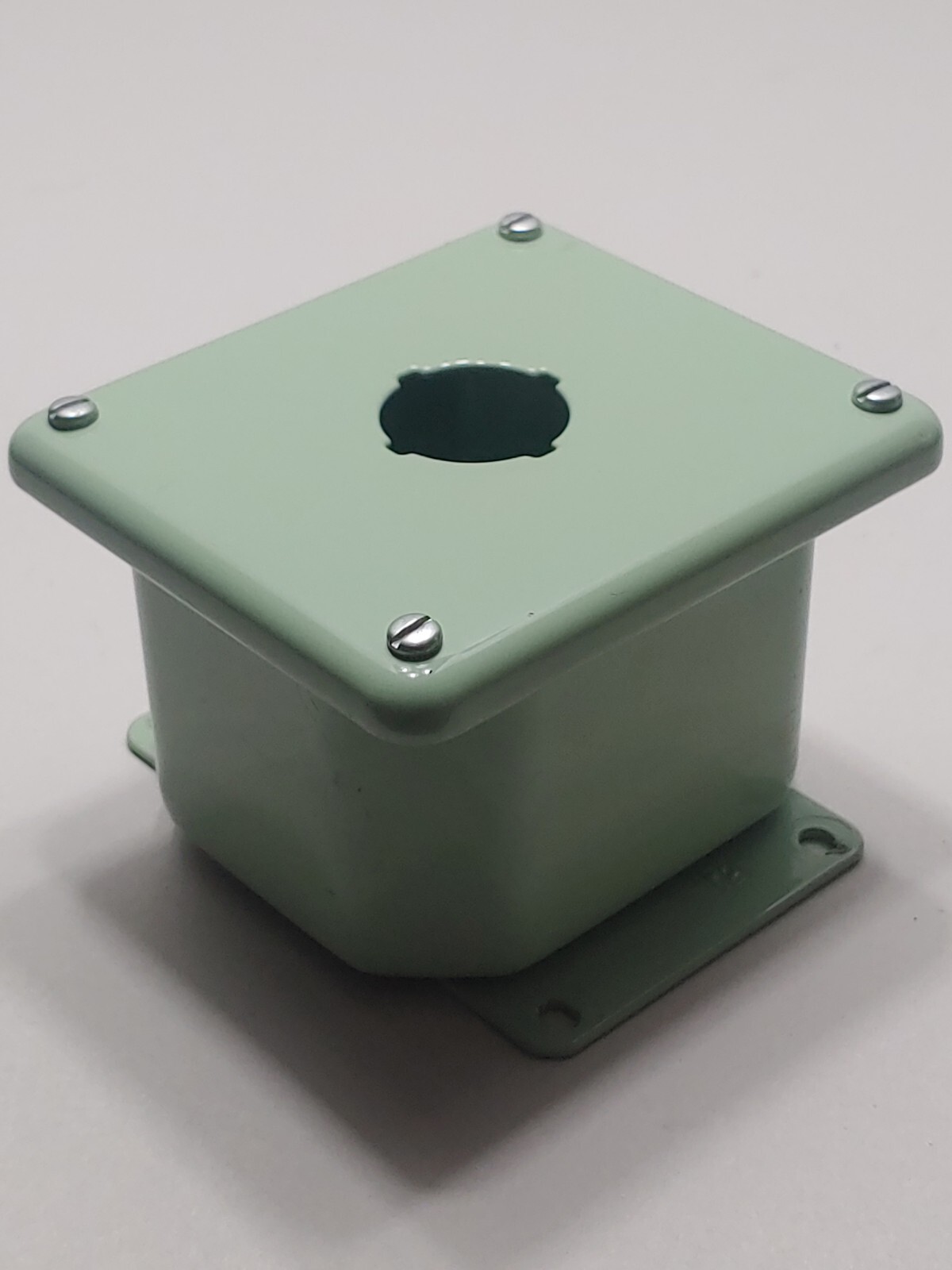 Hoffman 1 Hole Push Button Enclosure Box 3.5″x4″x2.75 Industrial Mint Green