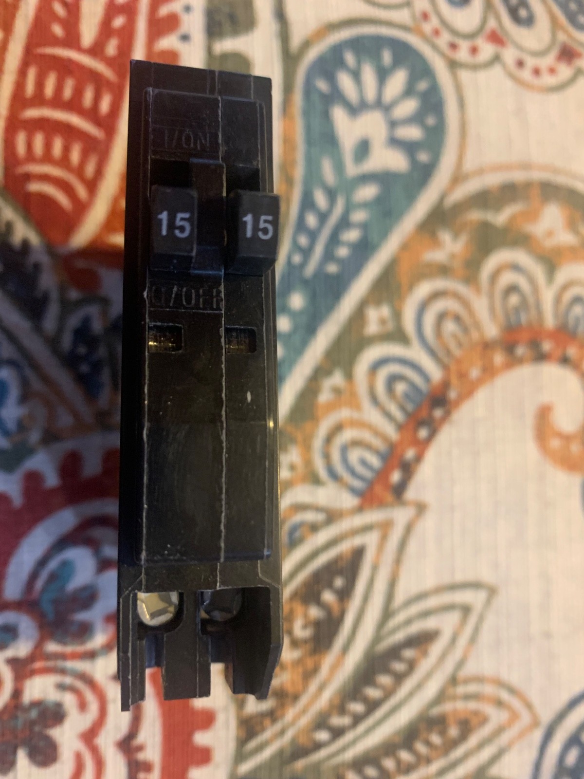 Square D QO 2-15 Amp Single-Pole Tandem Circuit Breaker