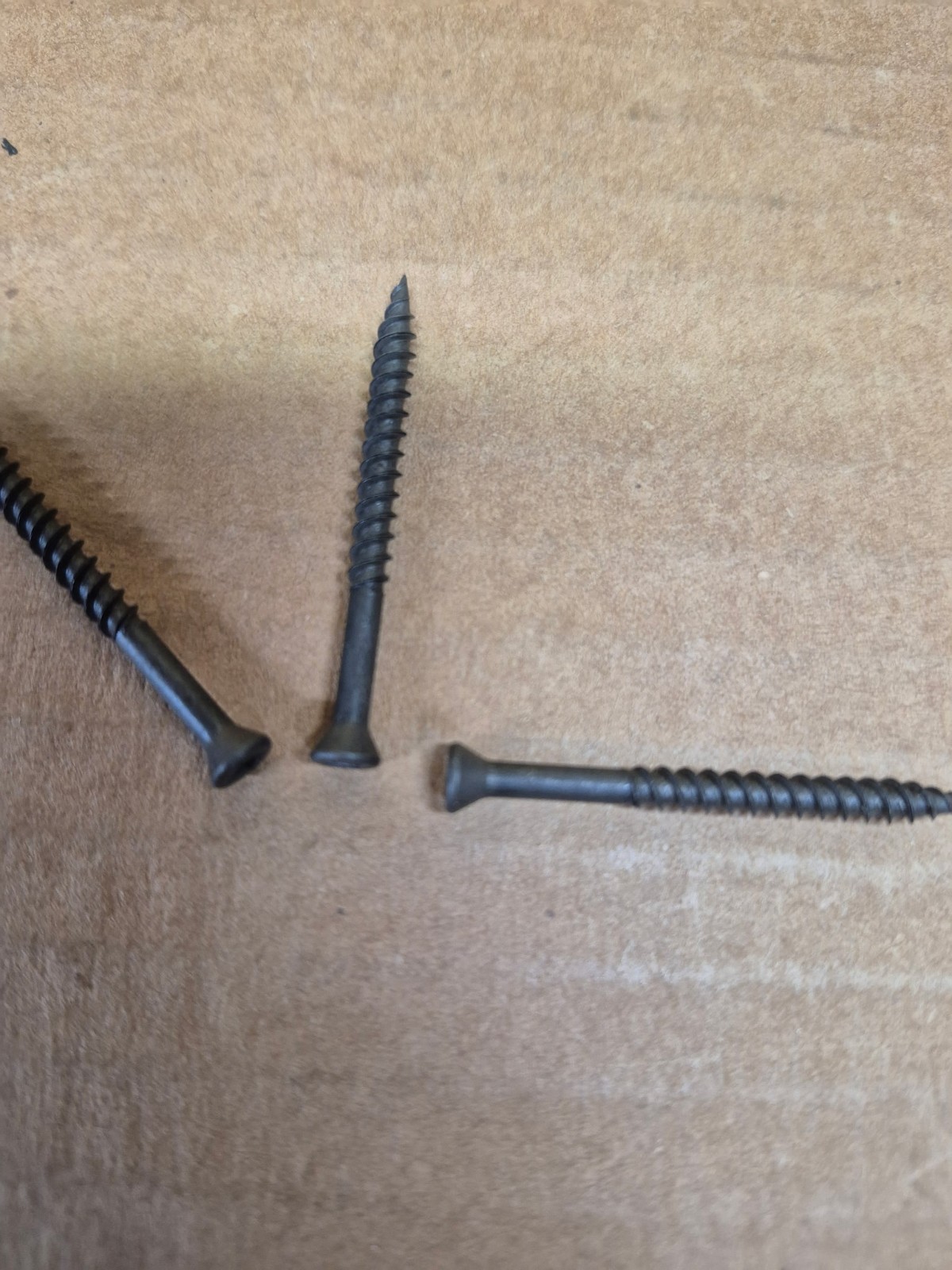 #6 x 1- 5/8″ Trim Screws Phosphate Coat 5LB 1,000 plus screws FREE SHIPPING
