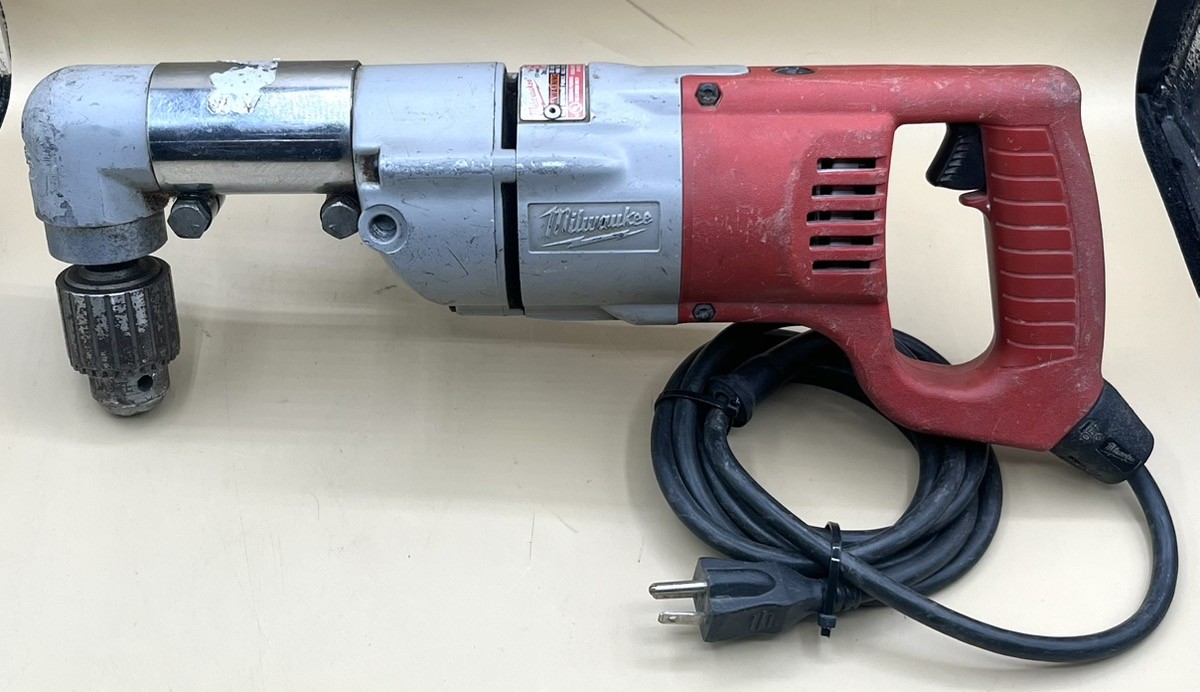 MILWAUKEE 1107-1 HEAVY DUTY CORDED 1/2″ RIGHT ANGLE DRILL (MVP000985)