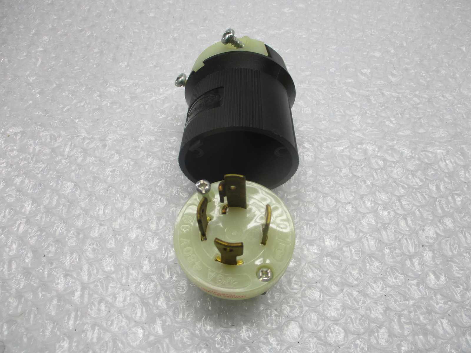 HUBBELL HBL2731 PLUG NSMP
