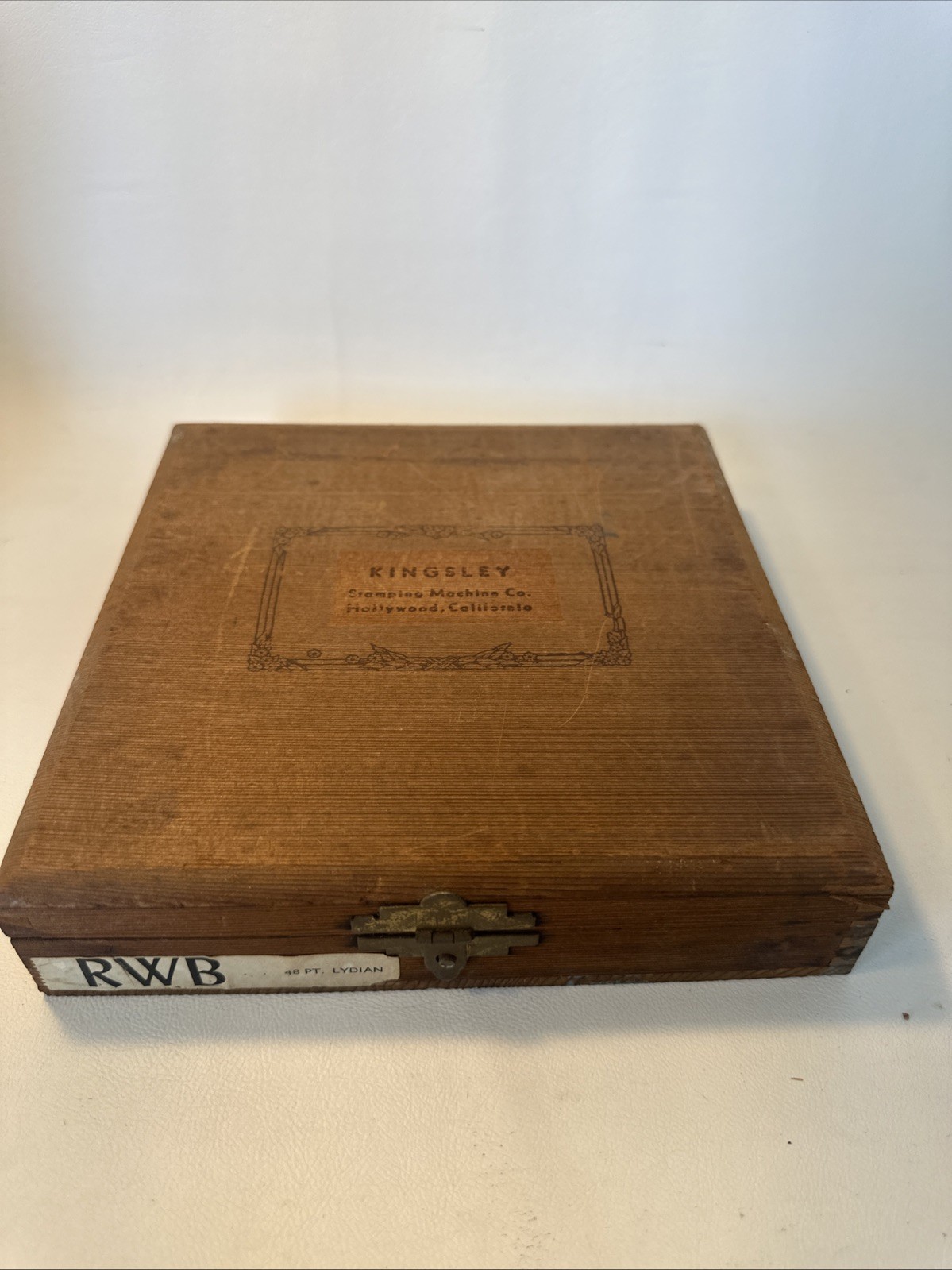 VINTAGE Kingsley Machine Co. RWB 48 Pt Lydian Hot Foil Stamping