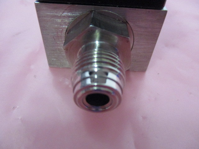 Unit UFC-1110A Mass Flow Controller, H2, 20 SLPM, 424423