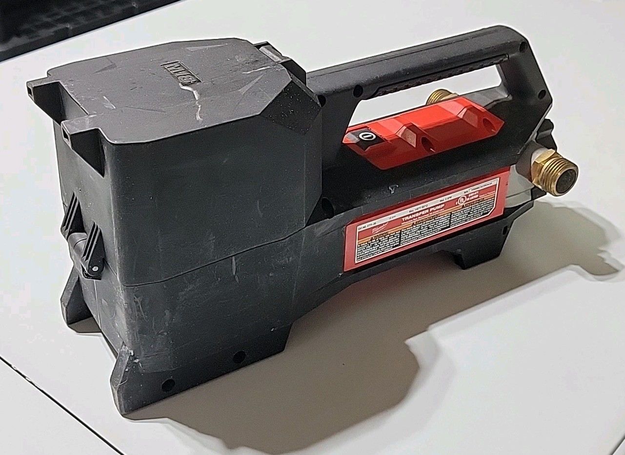Milwaukee M18 2771-20 Cordless Transfer Pump | Used Tool-Only 18VDC ¼HP 8GPM