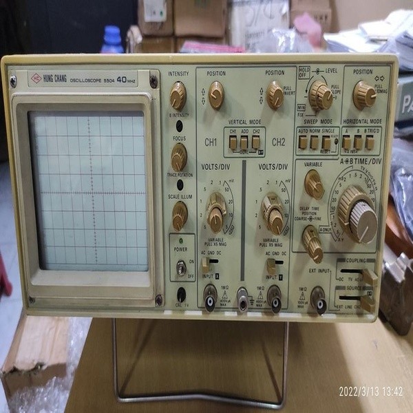 Hung Chang 5504 40MHz 2-Channel Analog Oscilloscope Original Test Equipment