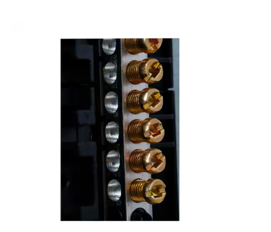 Eaton BRP20L125R Loadcenter Outdoor Main Lug 125A 20-Spaces 40-Circuits