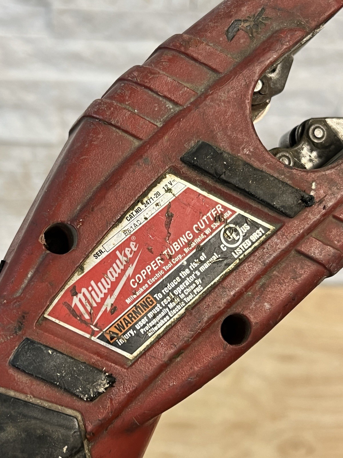 Milwaukee 2471-20 M12 Cordless Copper Tubing Cutter – FOR PARTS OR REPAIR