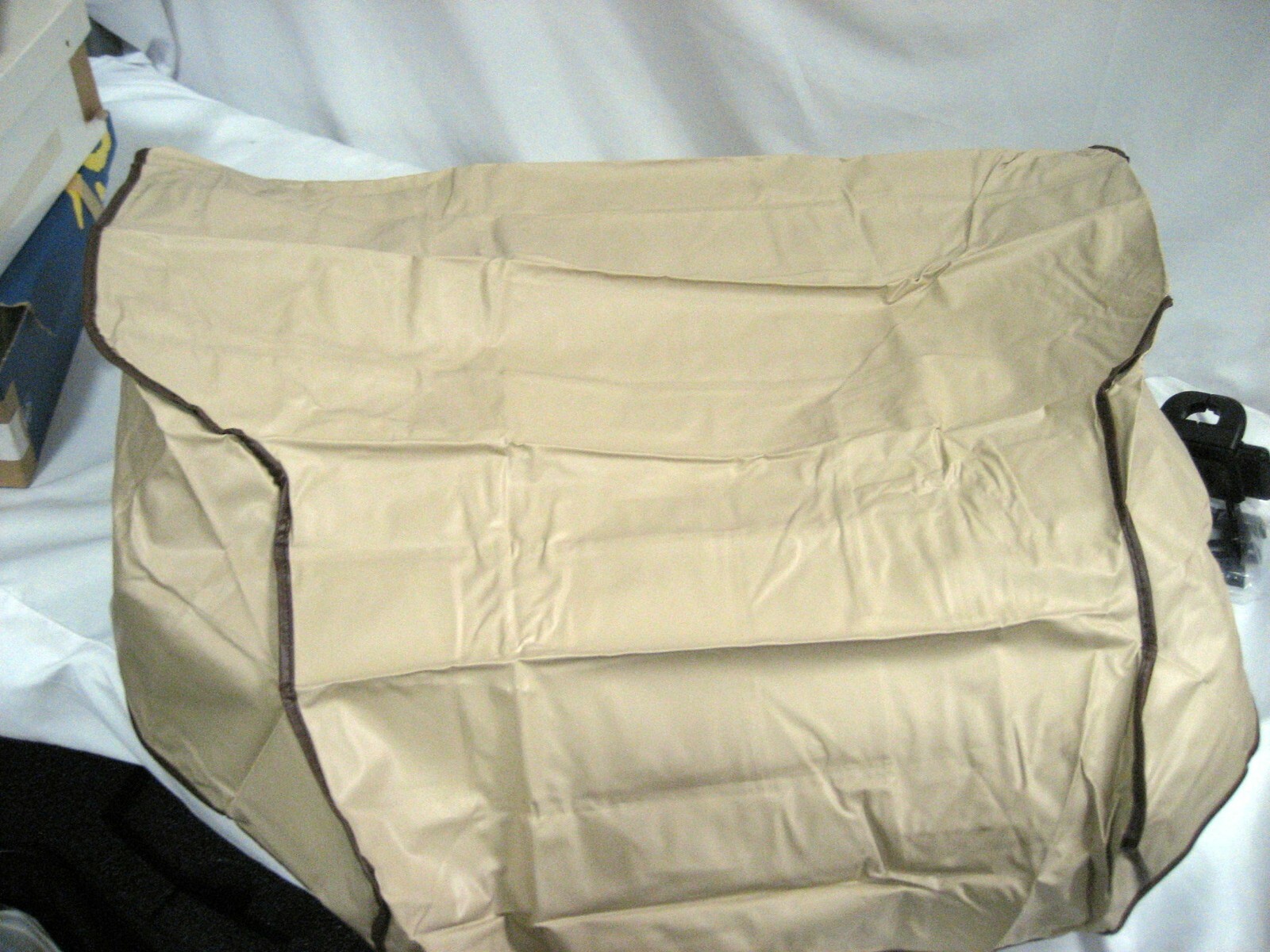 New TB-13s Generic Beige Dust Cover for Typewriter size 17.5″w x 13.75″d x 5.5″h