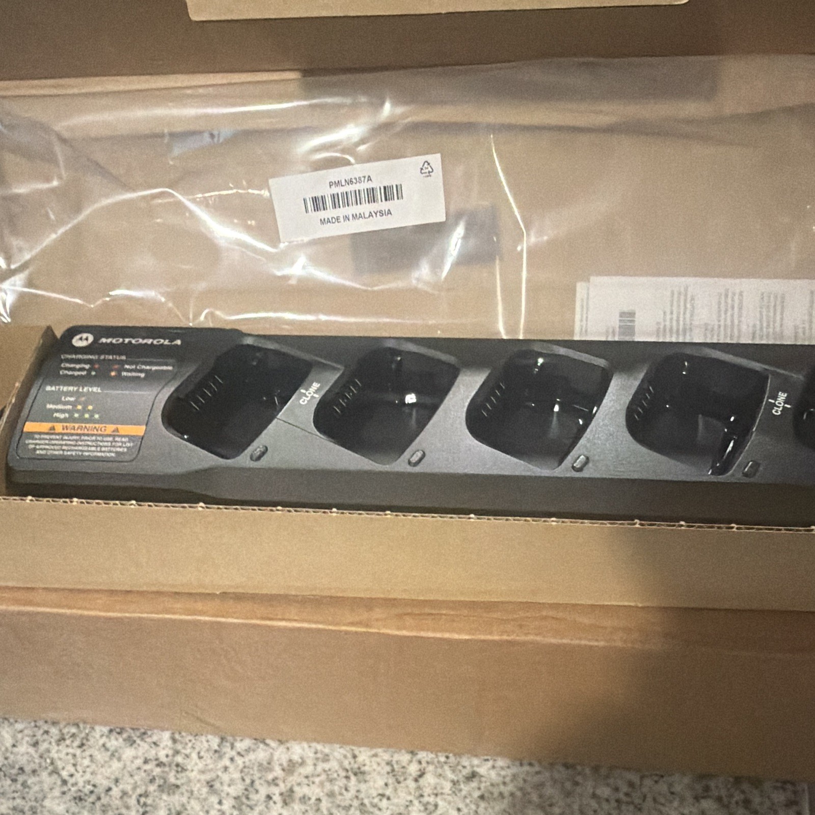 Motorola PMLN6387A Multi-Unit Two-Way Radio Charger Base w/ AC Power Cord