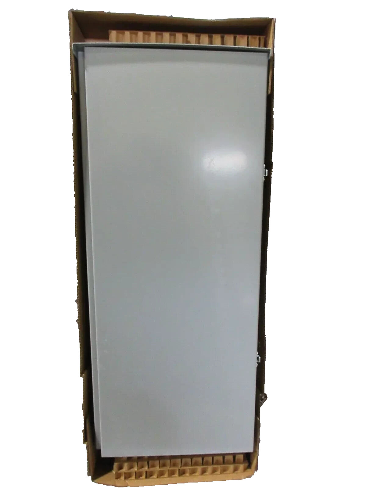 Eaton BR1224L400R Loadcenter 400A Main Lug 240 Volt 1PH3W 120/240V
