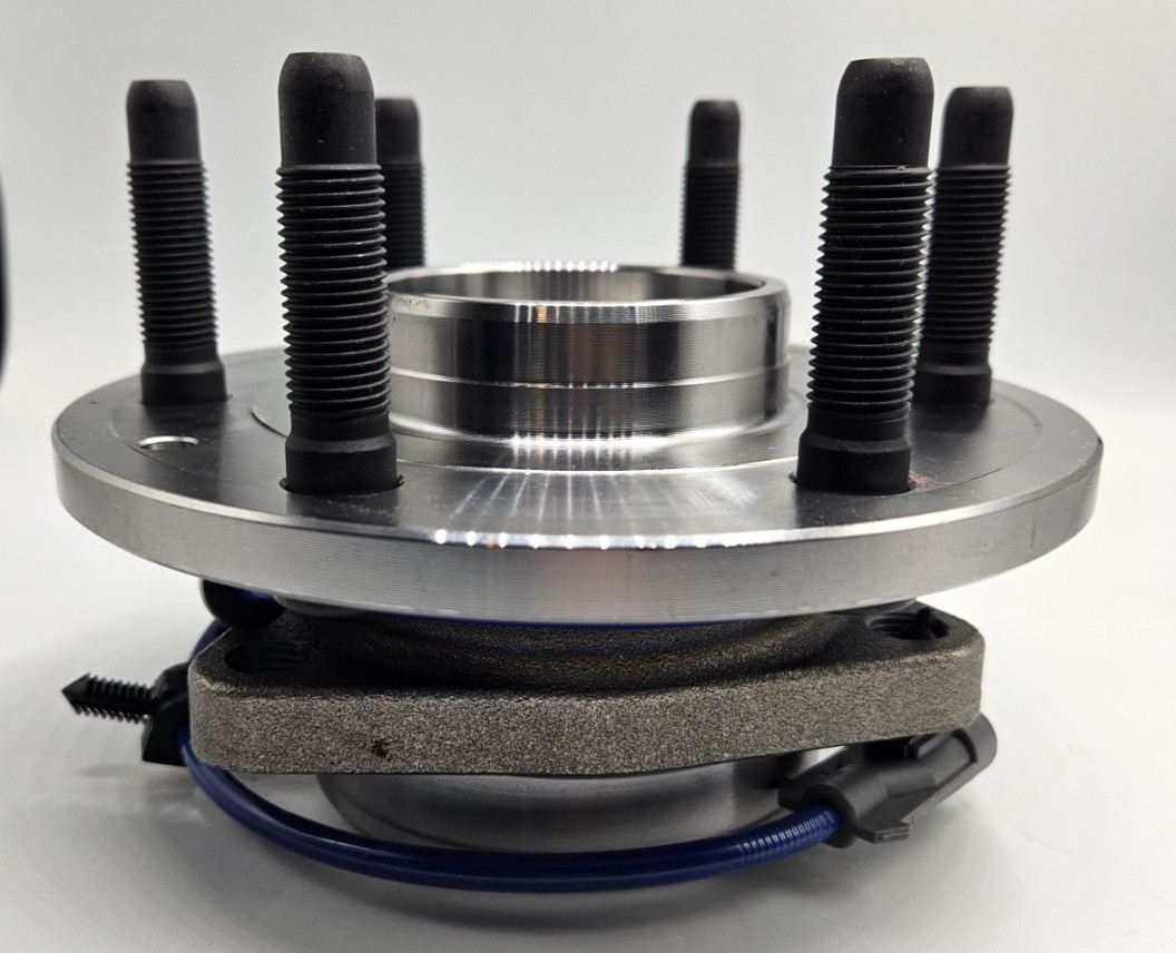 MOOG 515036 Wheel Bearing and Hub Assembly for Chevrolet Silverado 1500