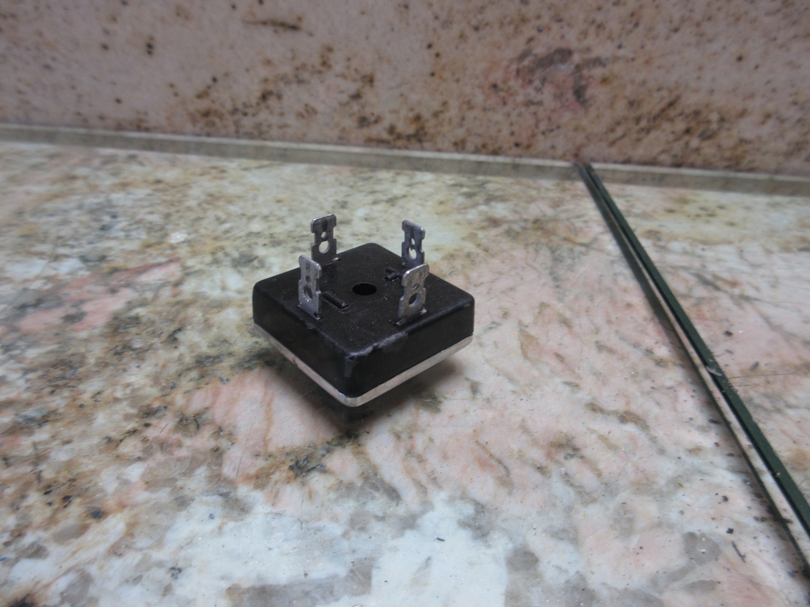 MOTOROLA SAFETY UNIT 8835 MDA3504 MEXICO CNC EDM 1 PIECE