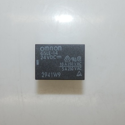 Omron 10A 250V General Purpose Relay G5LE-14-24VDC