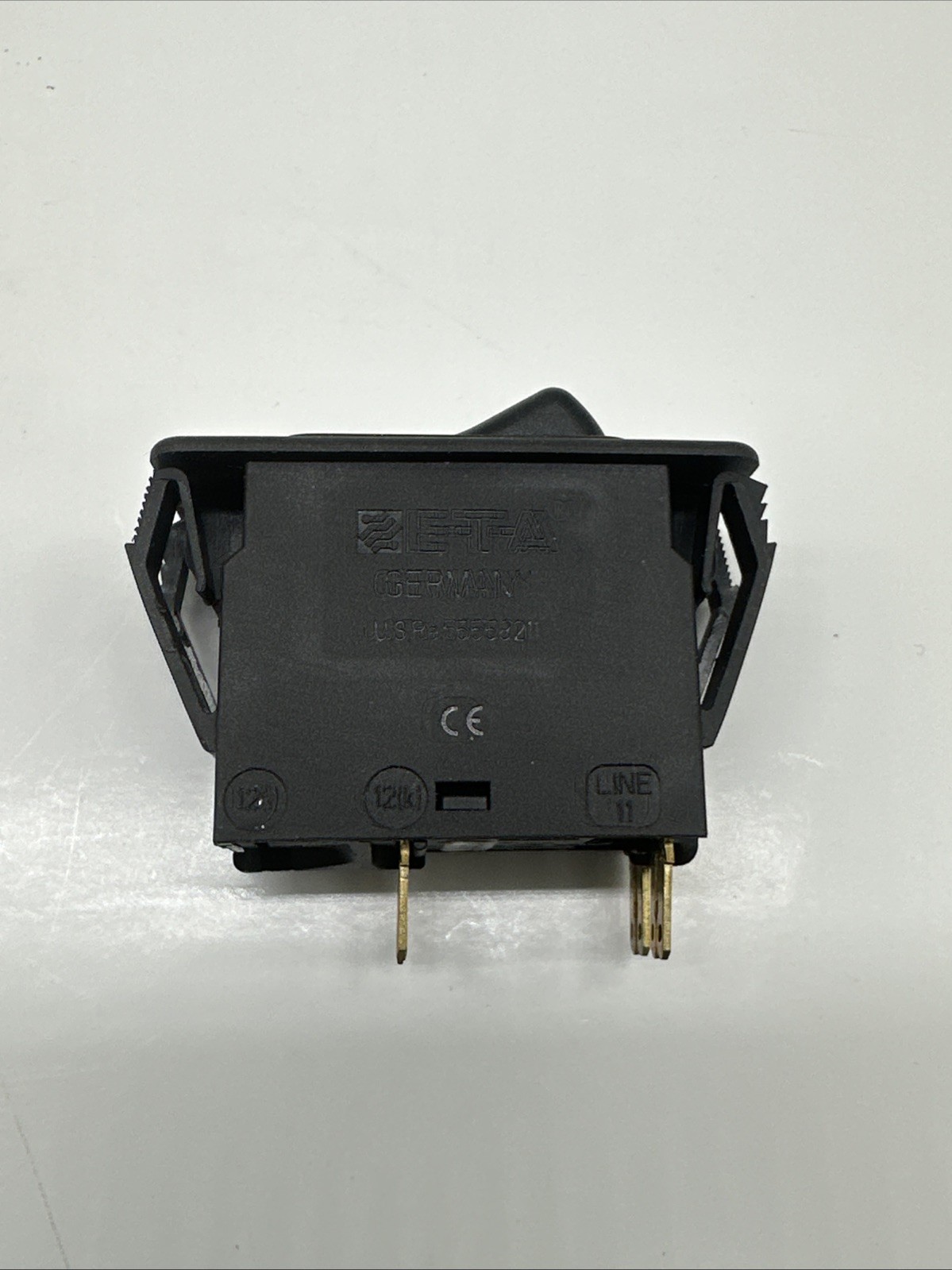 E-T-A Circuit Breaker Switch Combo 3120-F321-P7T1-W02D (1693)