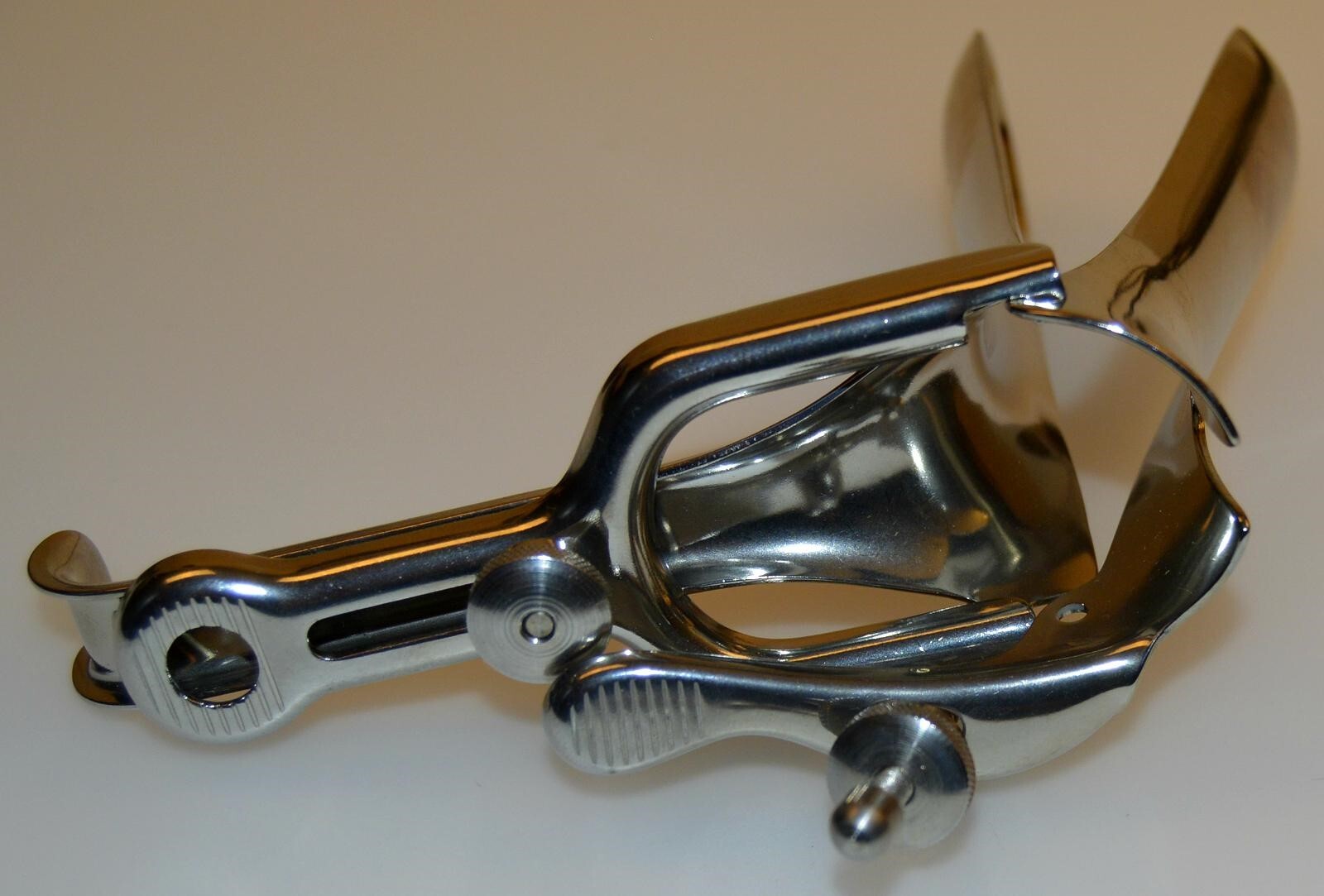 SKLAR 222 Stainless Steel Medium Vaginal Speculum