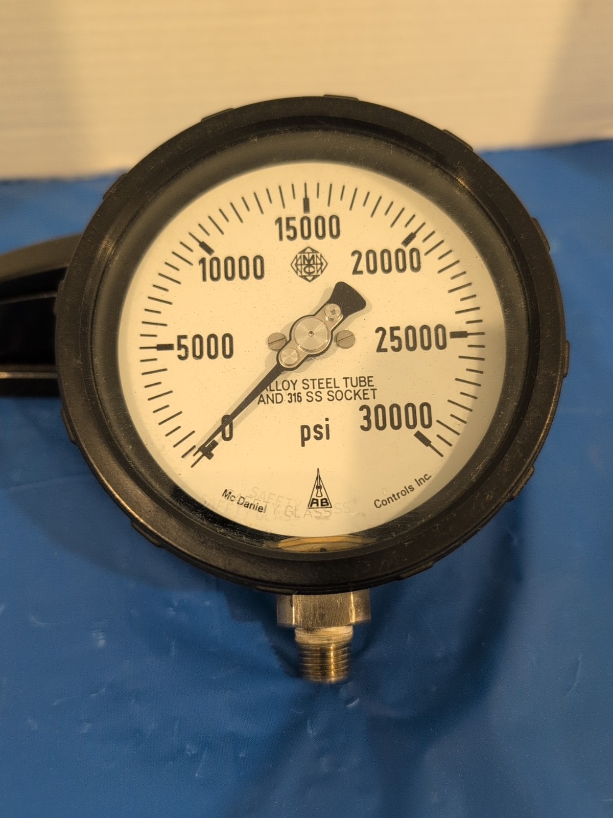 McDaniel Control Gauge 0-30,000 PSI (#2)