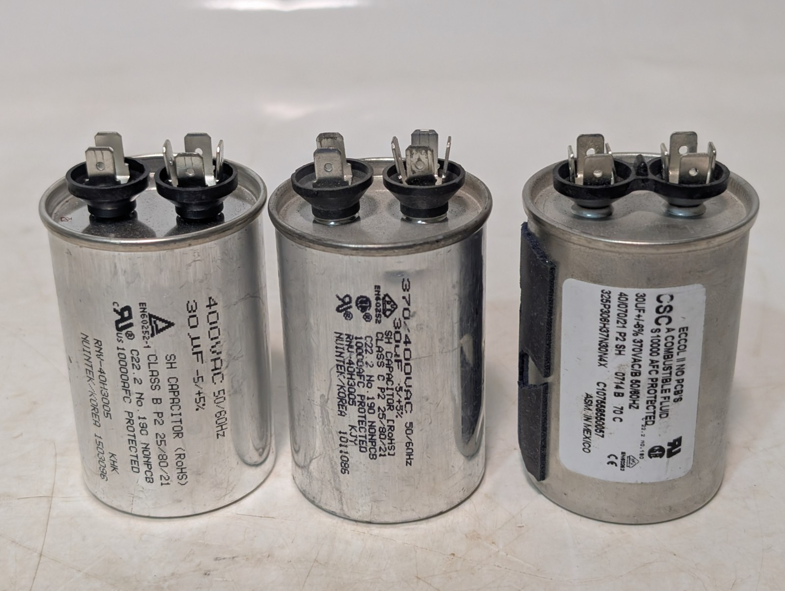(3) 30µF, 370-400VAC capacitors: ECCOLL II 325P306H37N30N4X, Nuintek RNV-40H3005
