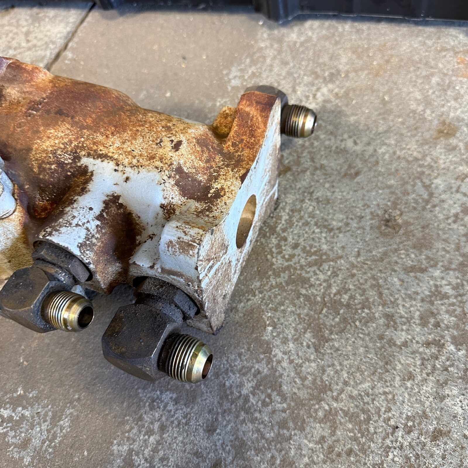 Hydraulic Drive Motor – Genie S60 – M464012 | MMV-046c Danfoss Sauer M46