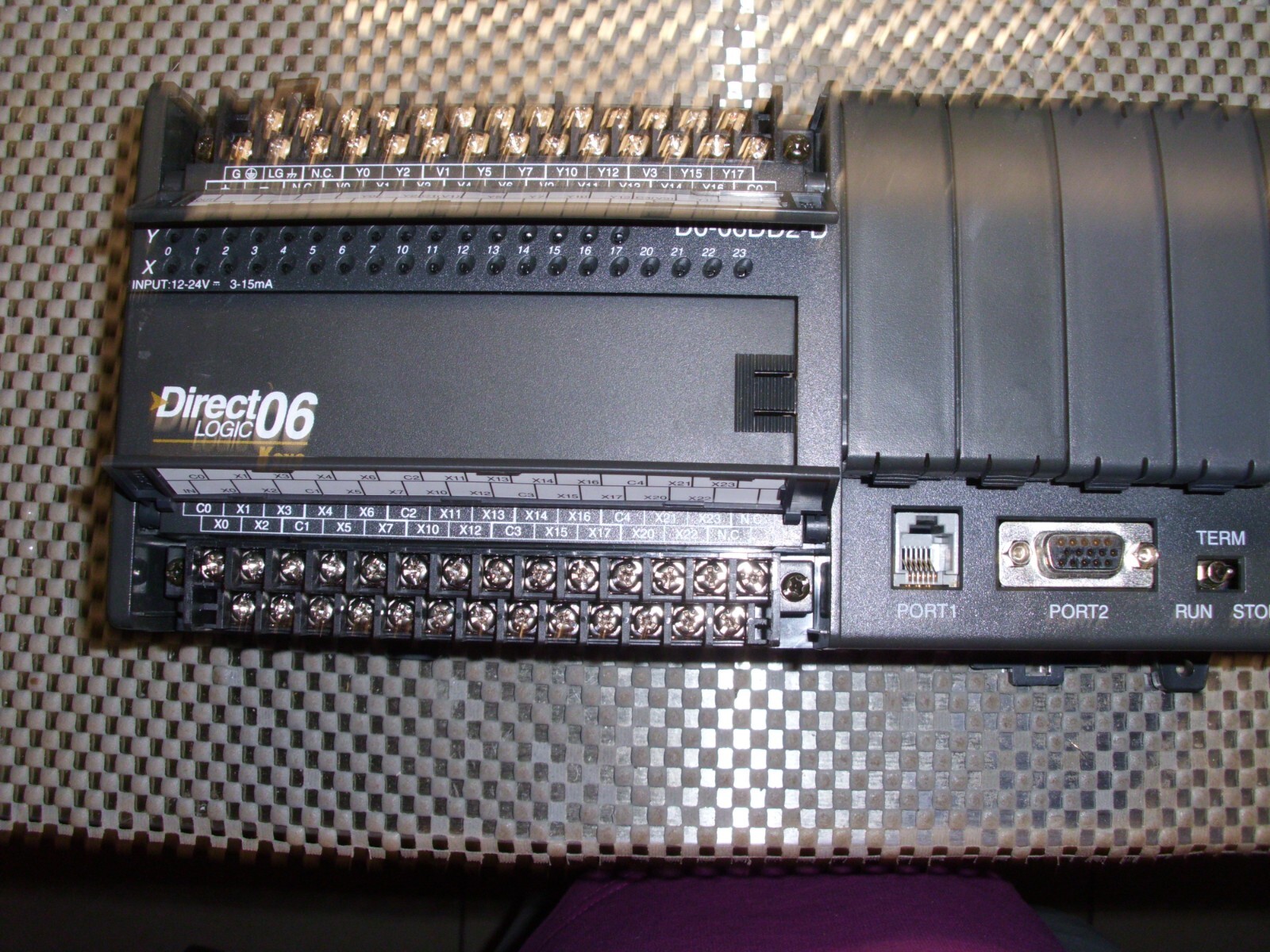 AUTOMATION DIRECT 06 D0-06DD2-D Direct logic D006DD2D