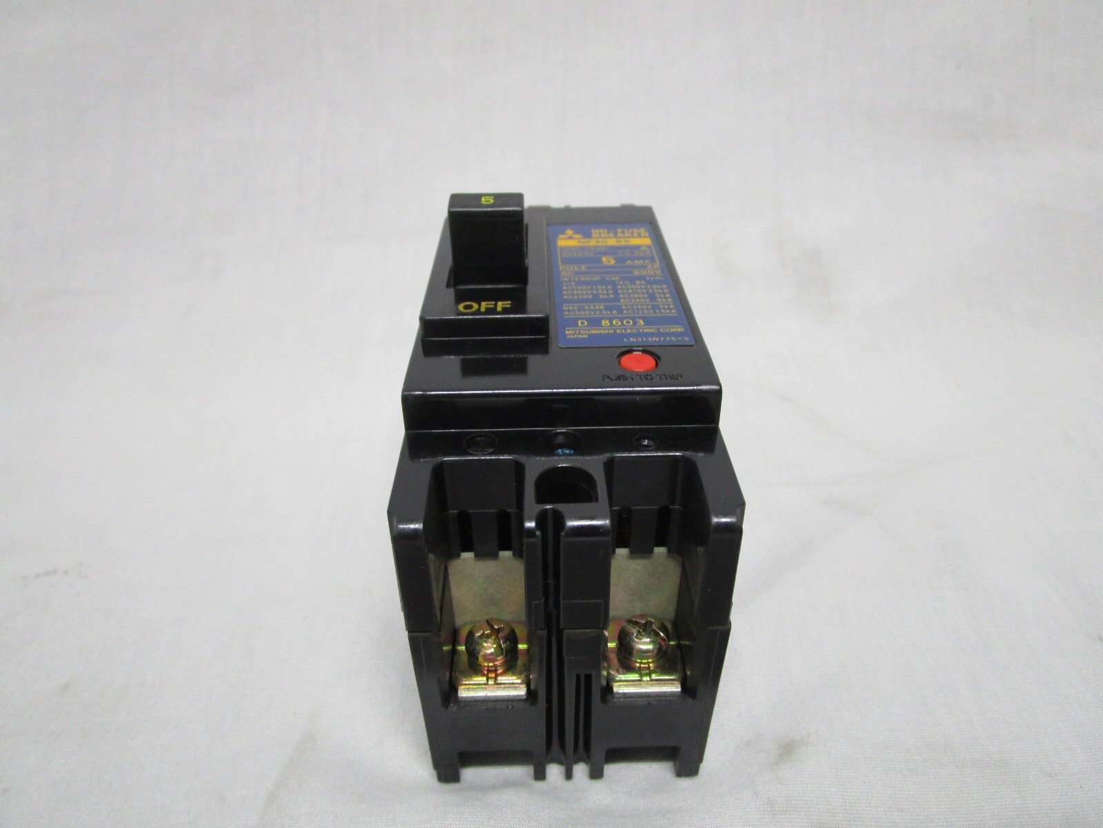NEW MITSUBISHI NF30-SS-2P-5A NO-FUSE CIRCUIT BREAKER