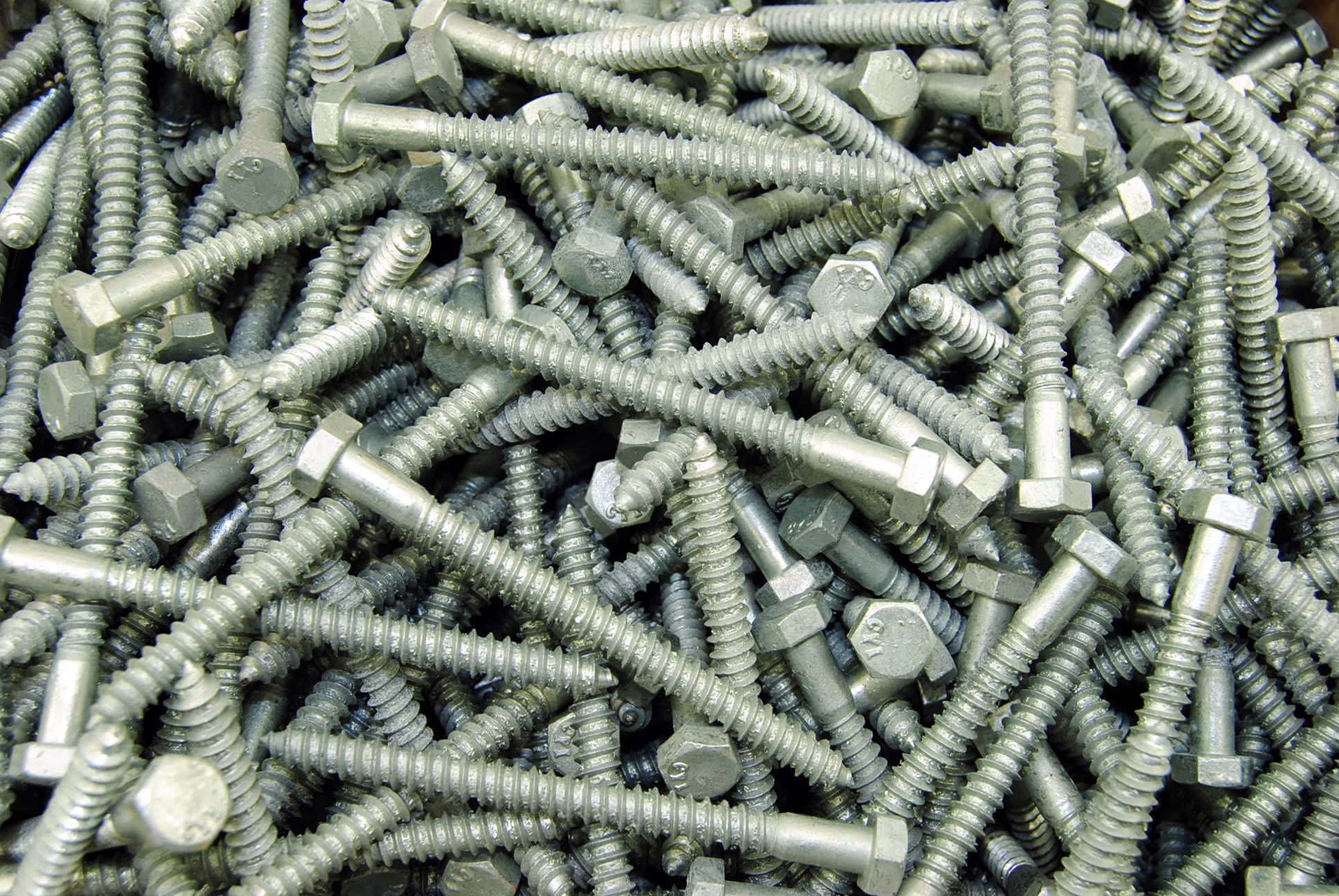 (90) Galvanized Hex Head 5/16 x 4″ Lag Bolts Wood Screws