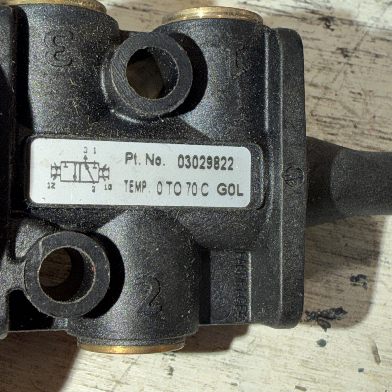 New NORGREN 03029822 Control VALVE ROTARY KNOB 2 Position Maintained Set Reset