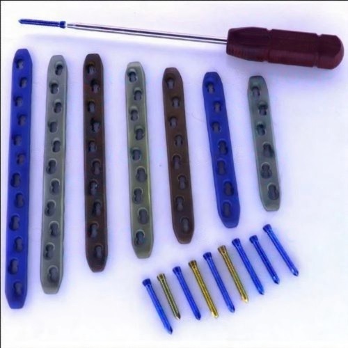 Safety Locking 4.5 5.0mm Broad Plates 6-12Holes & 5.0mm LCP Screw 77Pcs Set