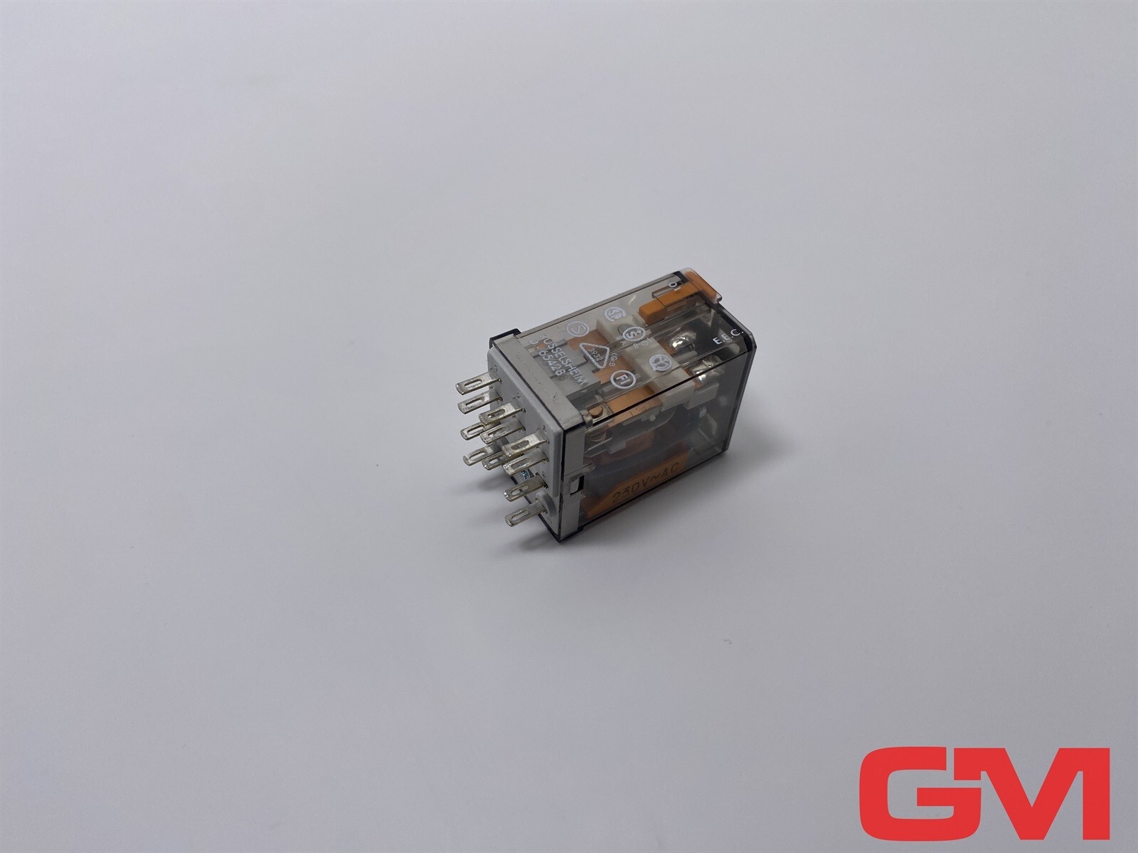 Finder Mini Relay 55.33 0010 230VAC Mini Relay 55.33.8.230.0010 Plug Relay