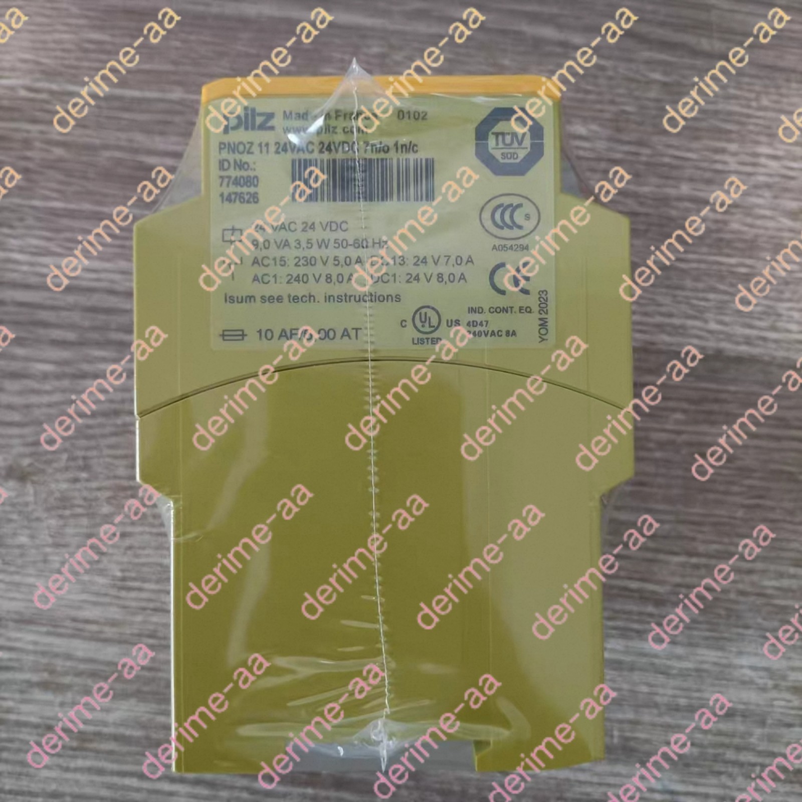 Pilz Safety relay 774080 PNOZ 11#1pcs new in box