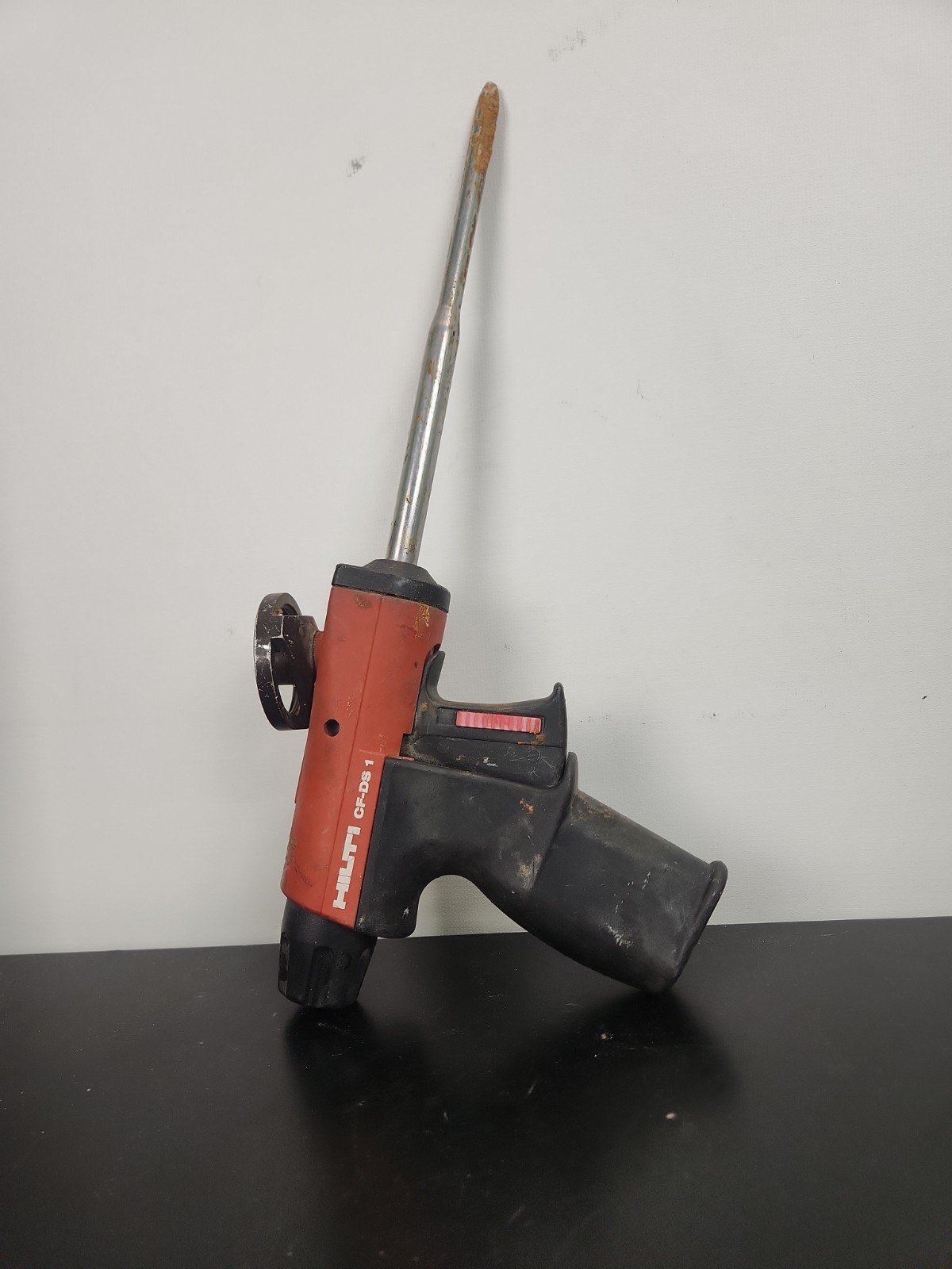 Hilti CF-DS1 Deluxe Foam Dispenser Gun Insulating Sealant Professional Tool Q2
