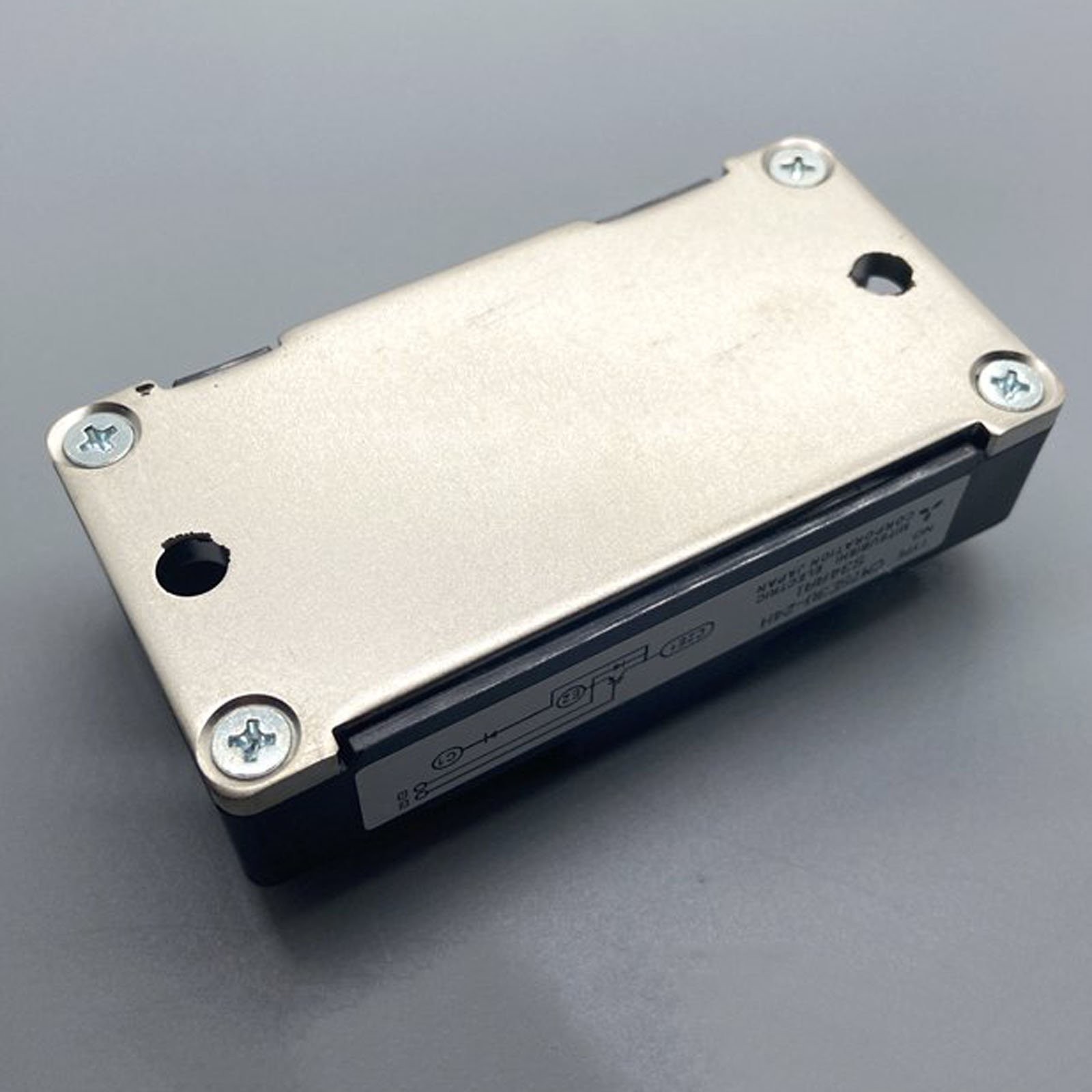 NEW MITSUBISHI 1PC CM75E3U-24H Power Module Supply SHIP FREE