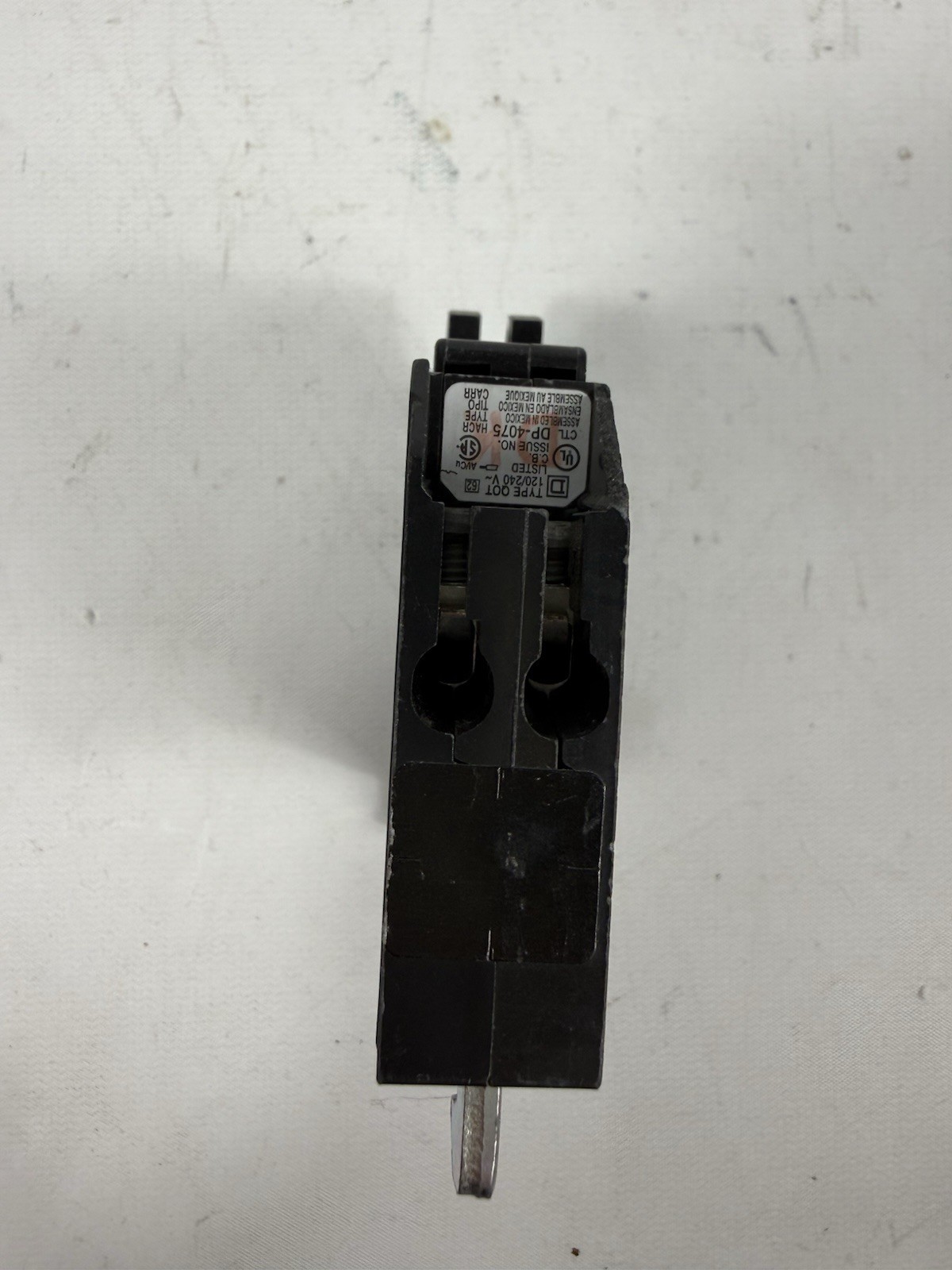 Square D QOT1515, TWIN, Tandem, 1 Pole, Dual 15 Amp Circuit Breaker, QO 15A