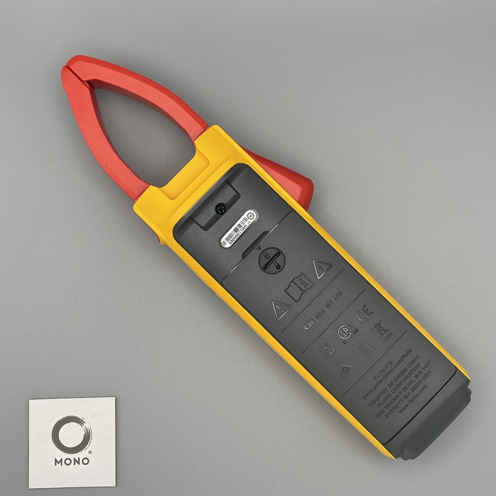 Fluke 393 FC True-RMS Clamp Meter – 1500V CAT III, Compact, IP54 Rated NEW