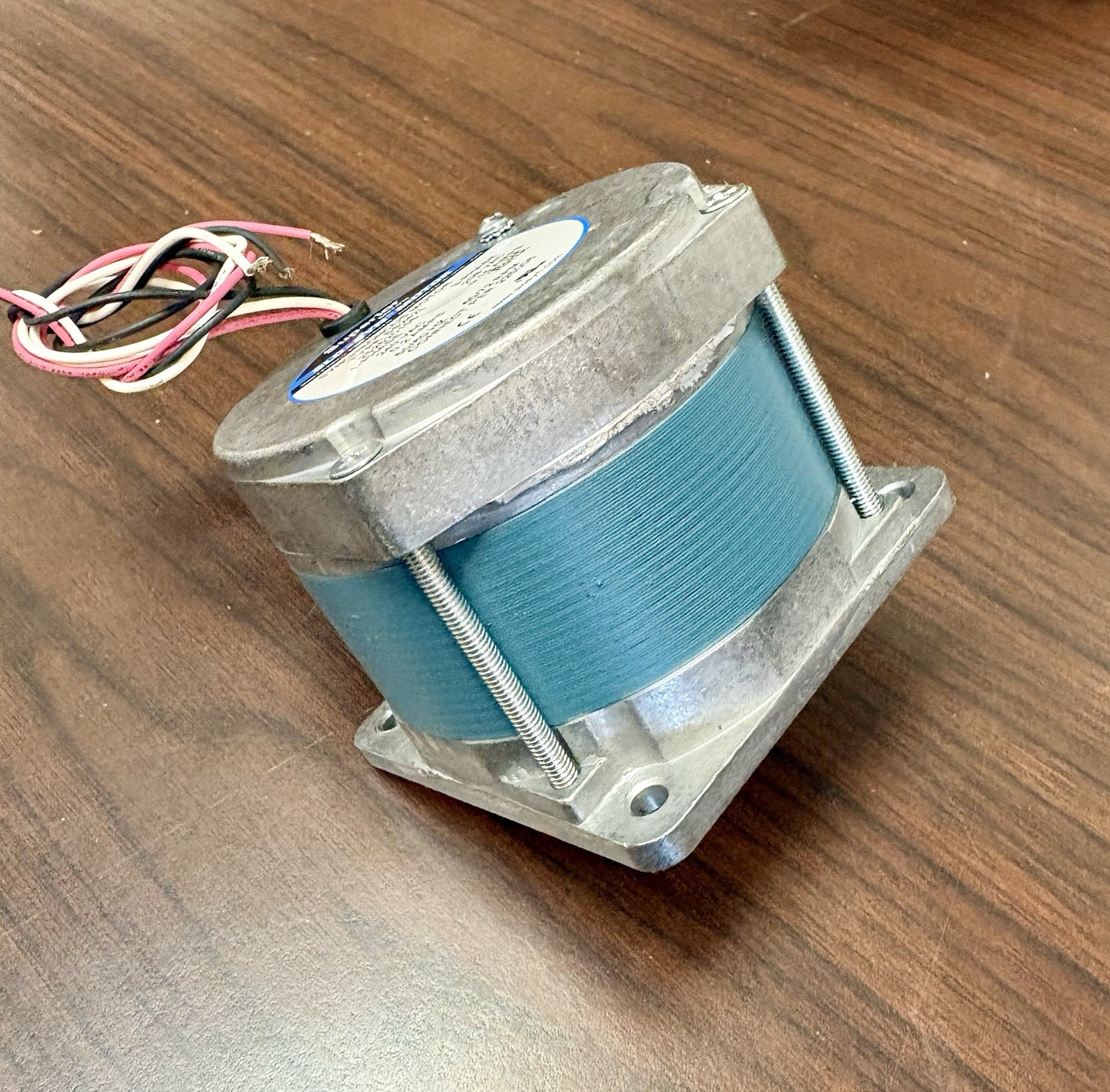 Superior Electric SLO-SYN SS242L Synchronous Motor 240/208VAC 0.2A 50/60Hz