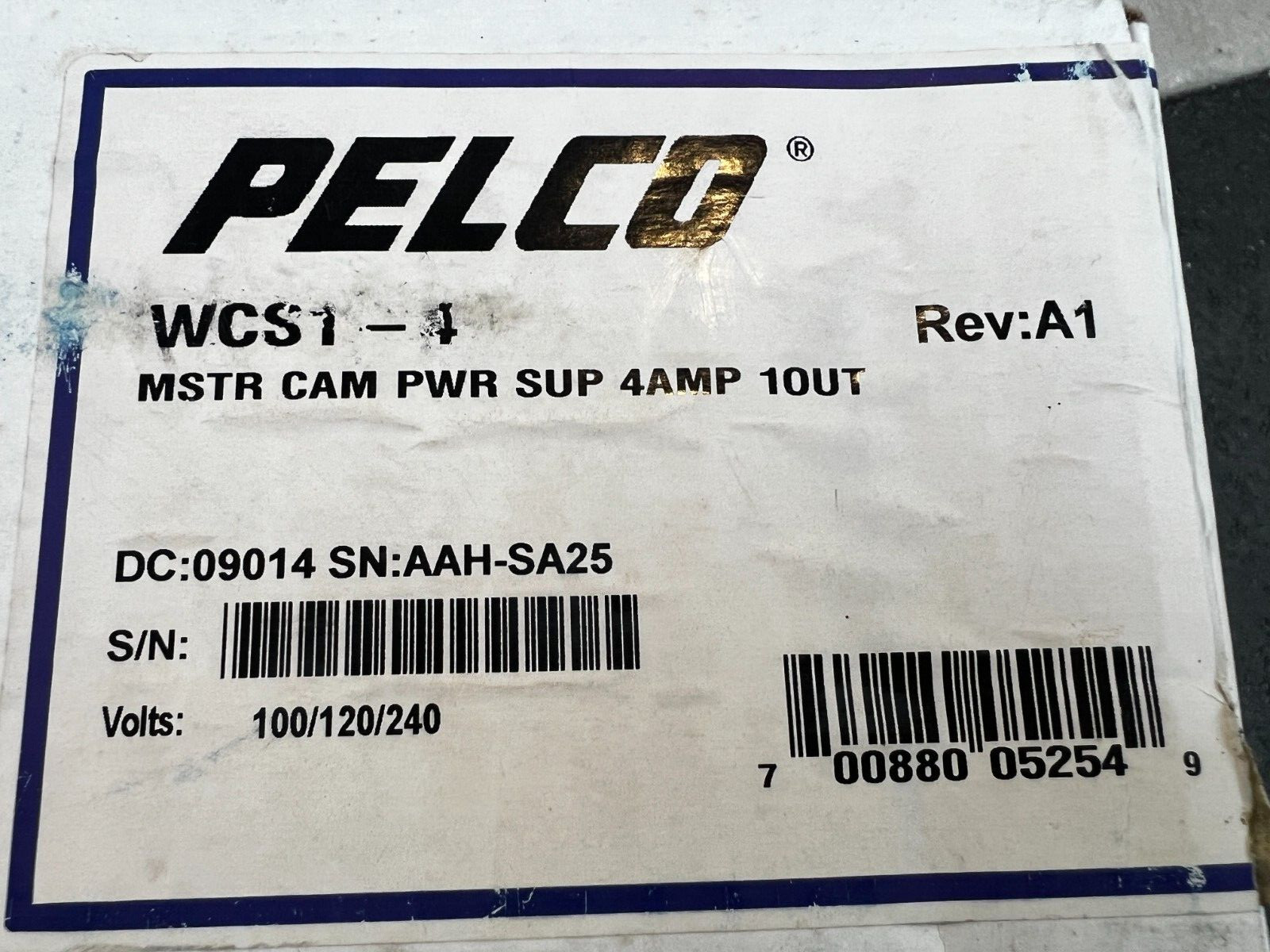 Pelco WCS1-4 Outdoor Single Output 4/26/28 VAC Fused Power Supply, 100-240VAC