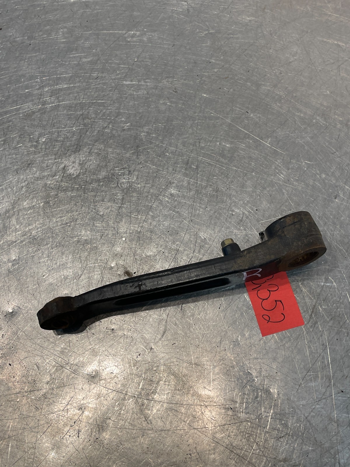 John Deere 1025R Tractor Upper 3pt Hydraulic Rockshaft Lift Arm LVA16762