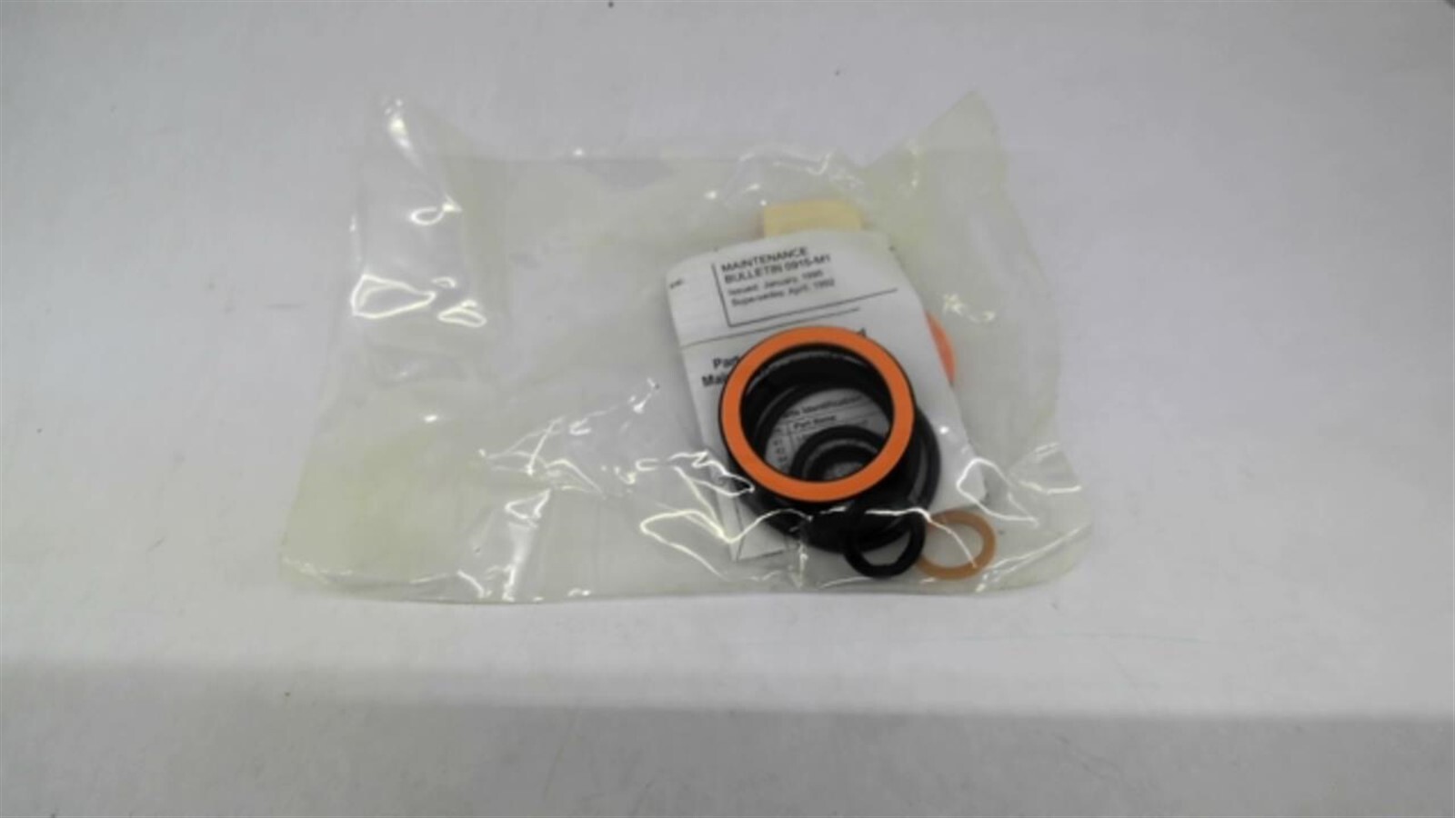 Parker SKL7001MA1 2″ Bore, 5/8″ Rod Seal Kit