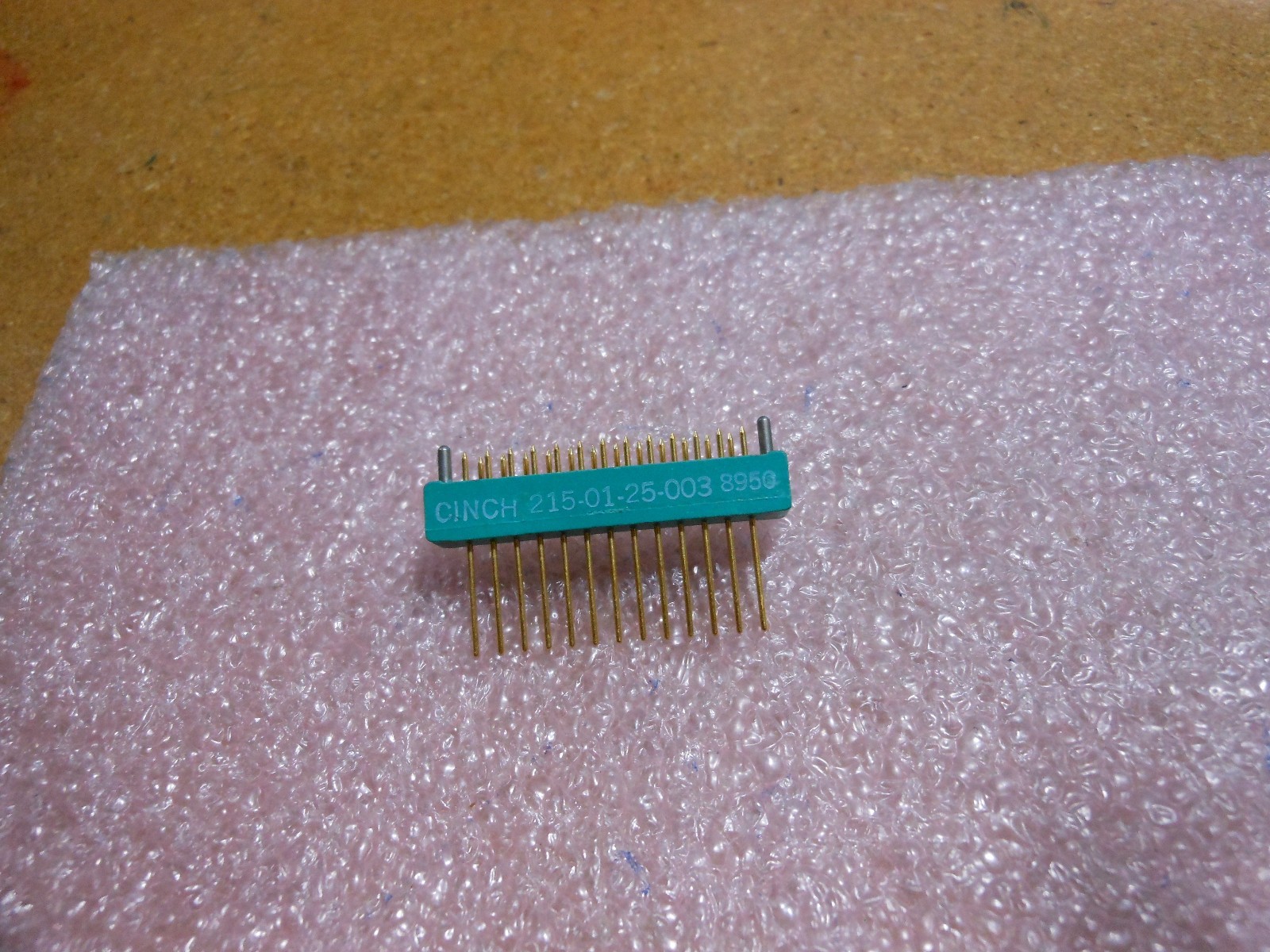 CINCH CONNECTOR PART # 215-01-25-003 NSN 5935-01-005-9640