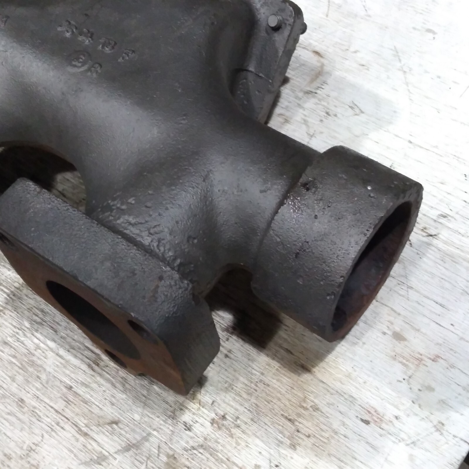 Cummins 218937 Center Exhaust Maifold VTA1710 VTA28 G28 V28 1710