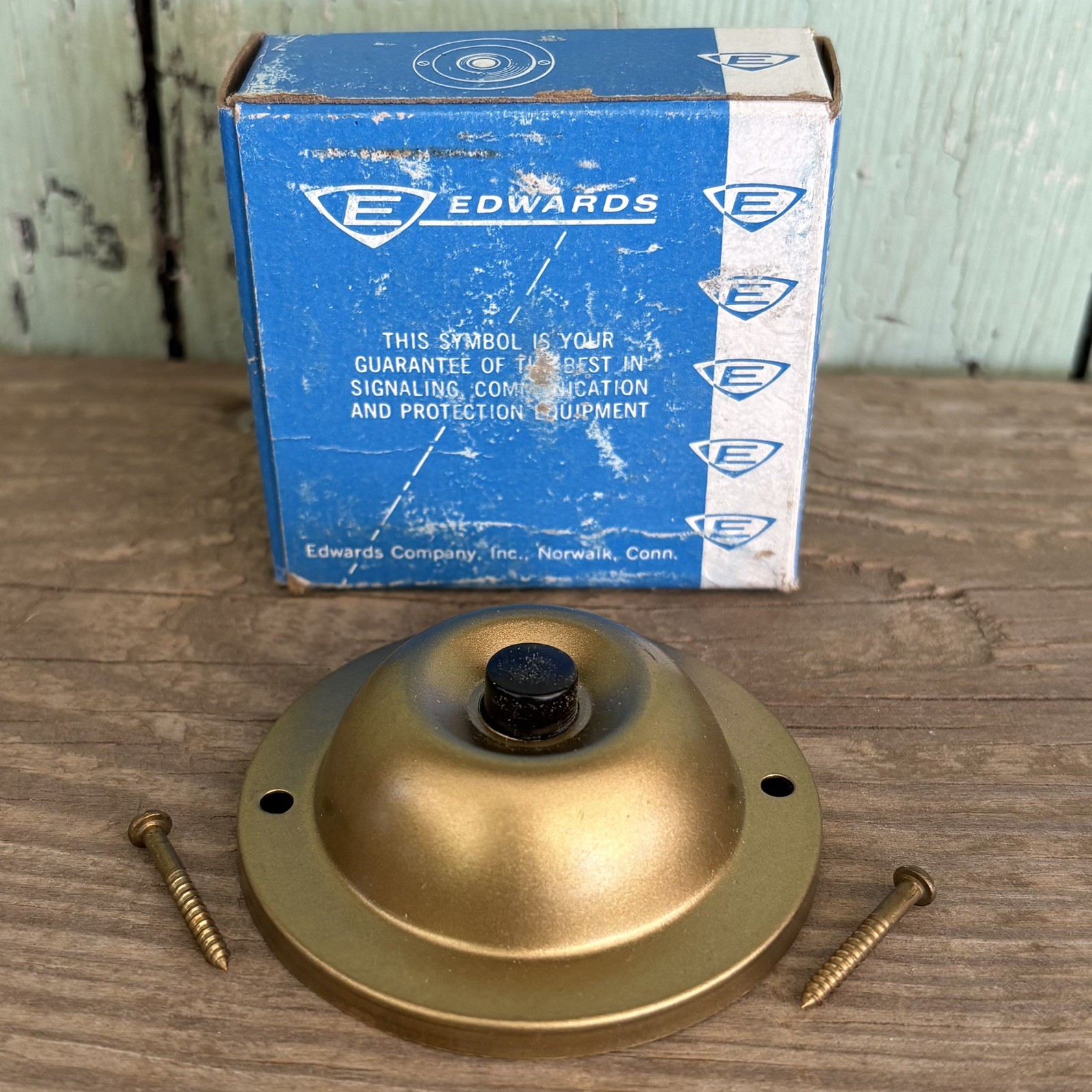 Lot of 4 Electrical Signaling Devices Tonepak, Edwards, unbranded, new old stock
