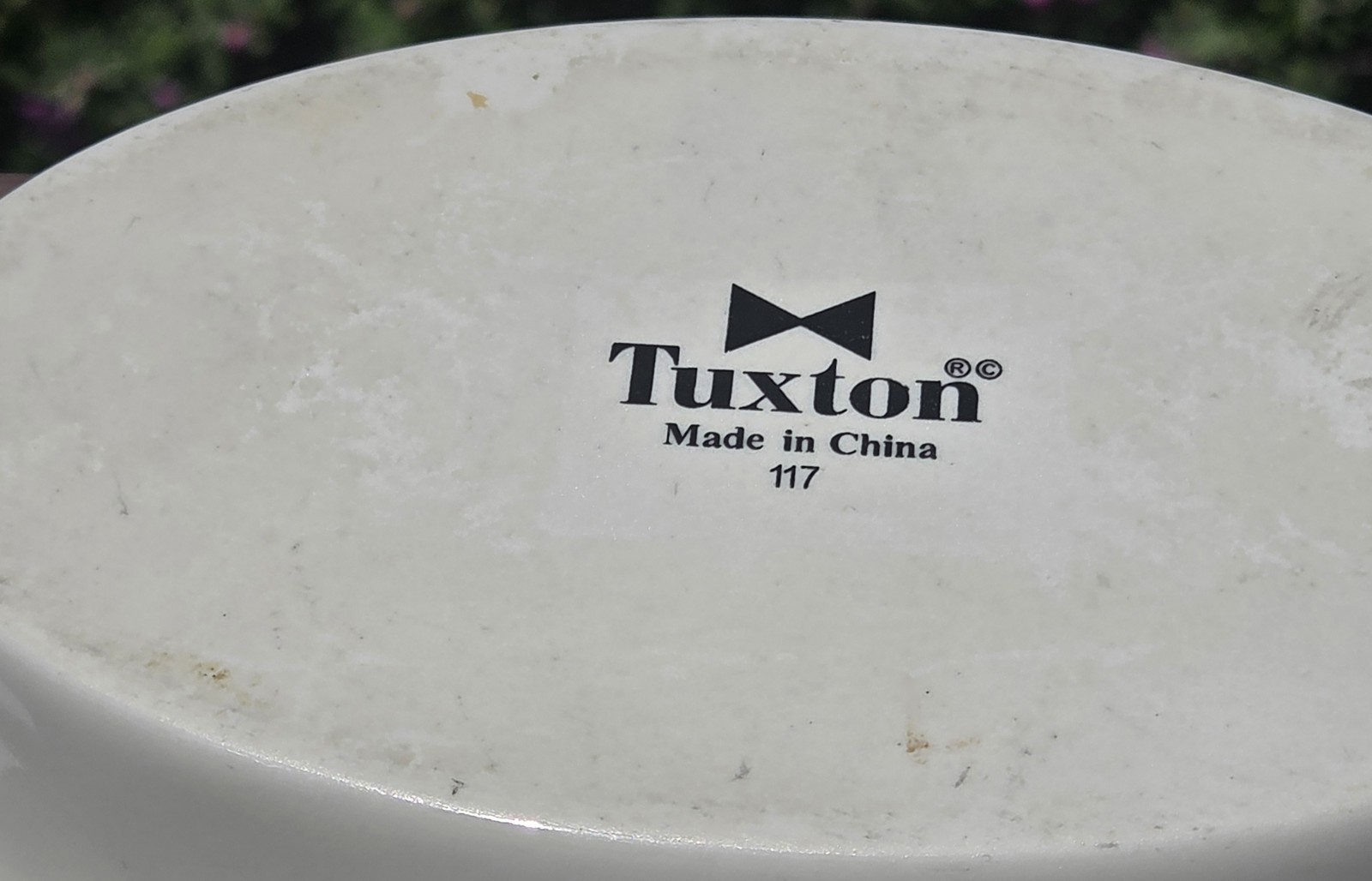 Tuxton China 117 Oval Dish Welsh Rarebit 8 ounces White