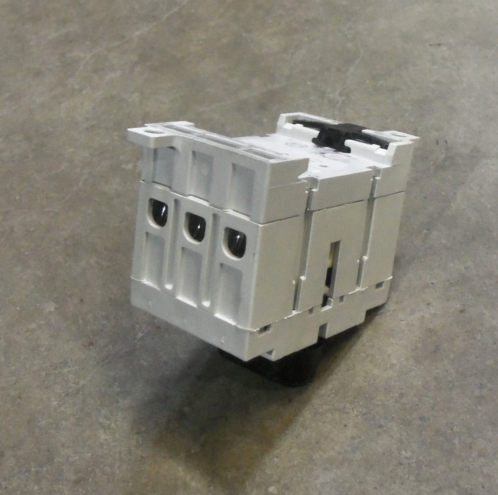 New Mersen C1043190 Switch Disconnector
