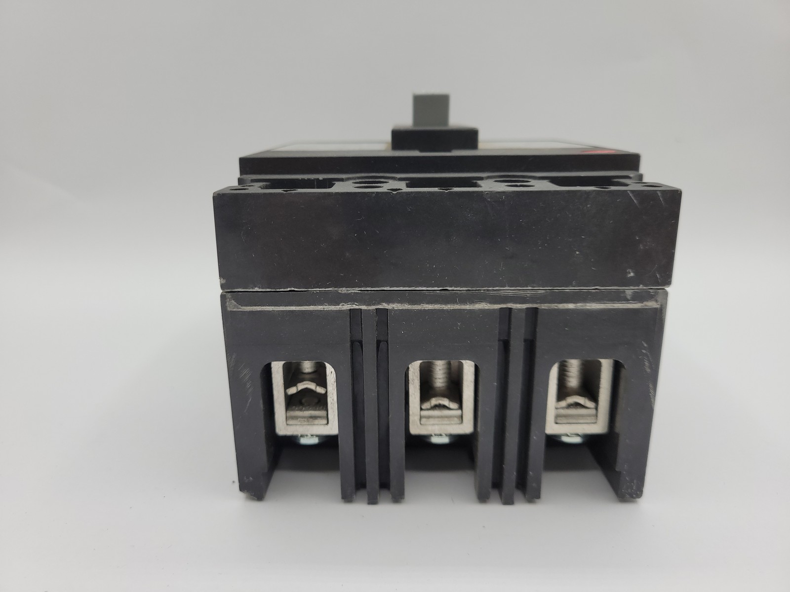 General Electric TED134060WL Bolt-On Circuit Breaker 60A 3P 480VAC 18KA TED