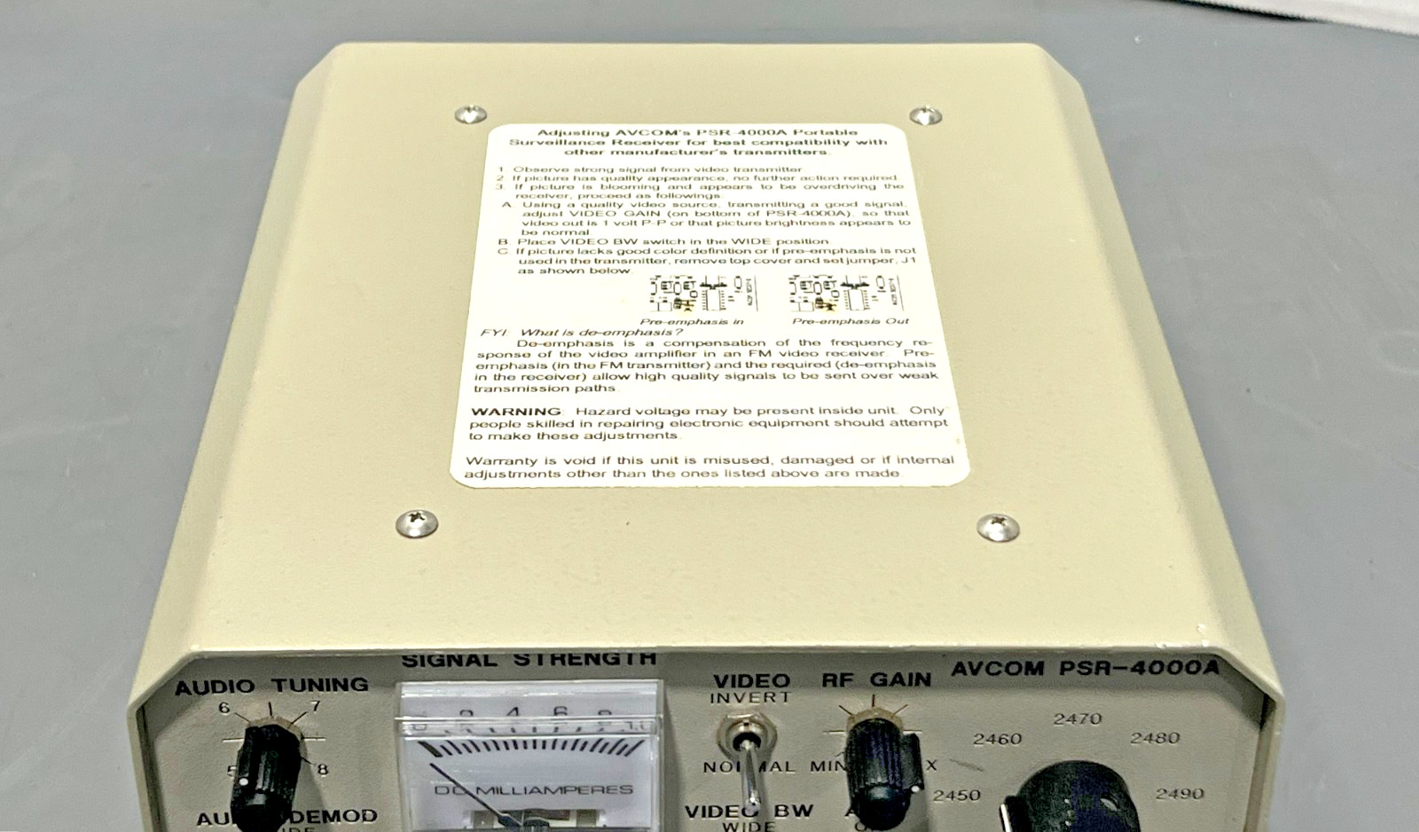 AVCOM PSR-4000A Portable Surveillance Receiver 12V DC Power Tested
