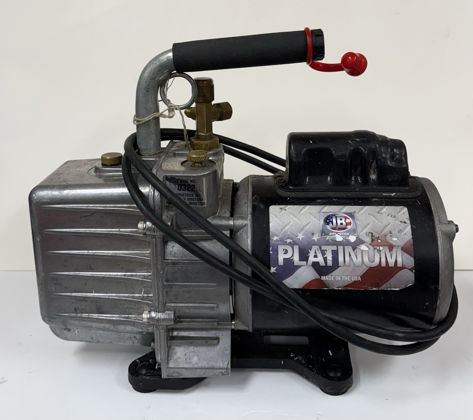 JB Industries DV-200N PLATINUM 7 CFM Vacuum Pump.