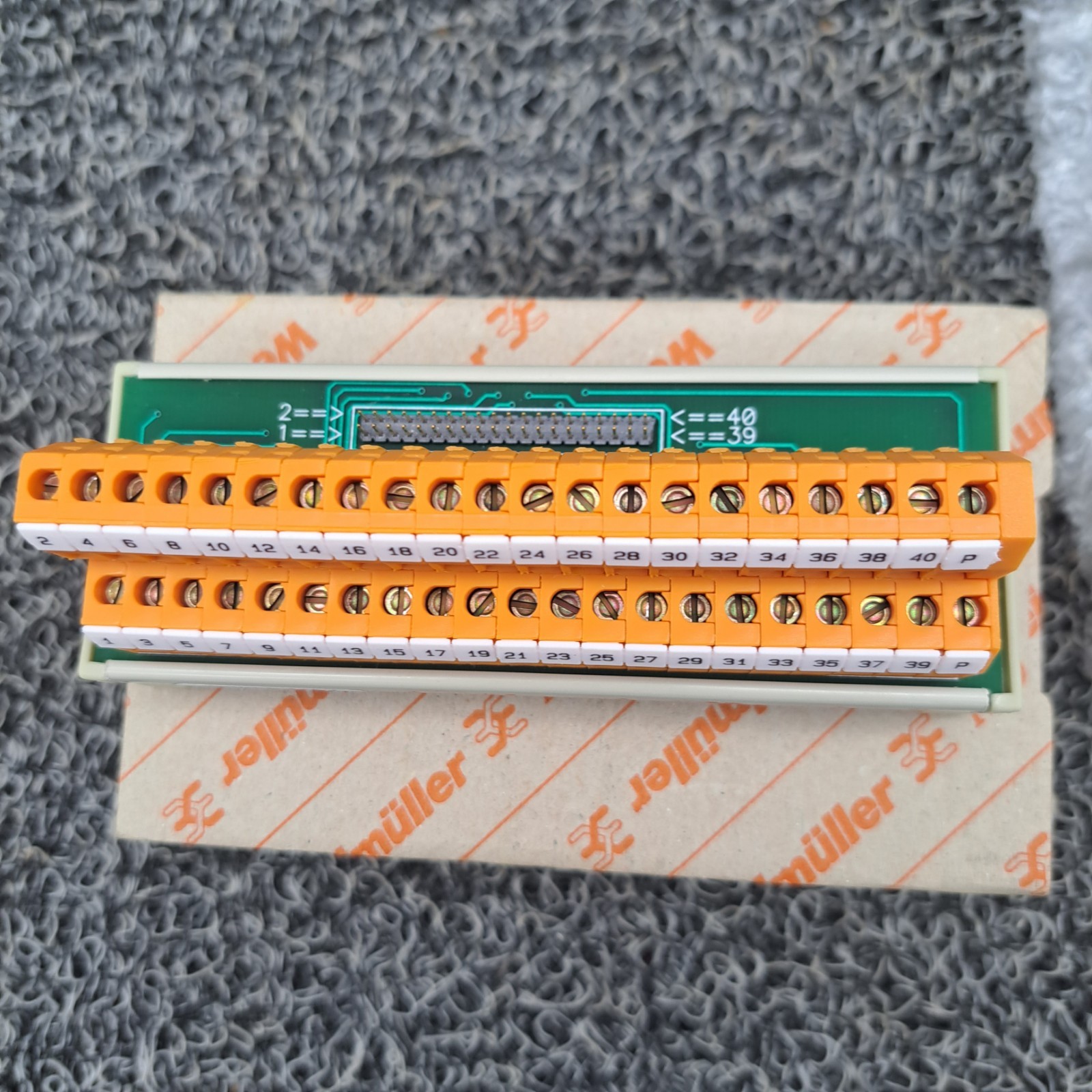 Weidmuller 998663. SP-RS F40 2N/42 W/2MM IDC Active Interface Adapter Block