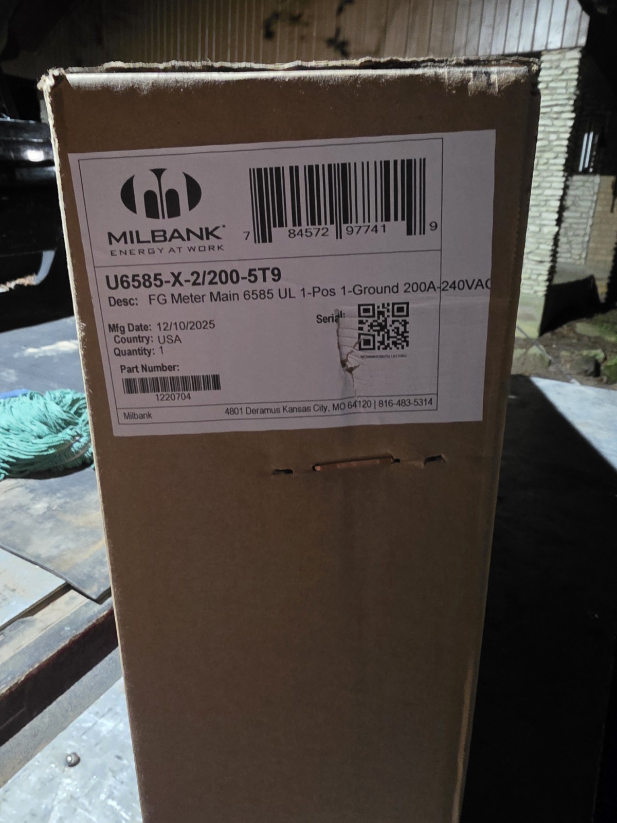 MILBANK U6585-X-2/200-5T9 SINGLE PHASE 320 AMP METER MAIN COMBO NIB
