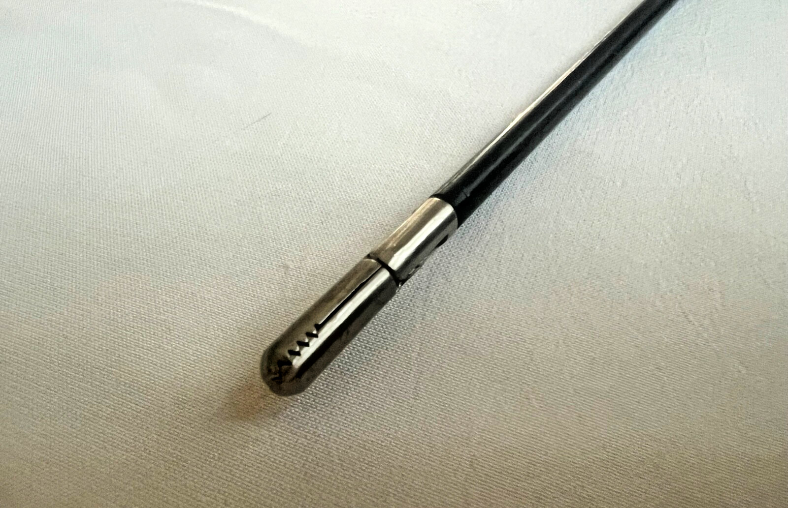 Snowden Pencer 90-7030 Laparoscopic Bullet Nose Diamond-Touch Grasper 5mm X 32cm