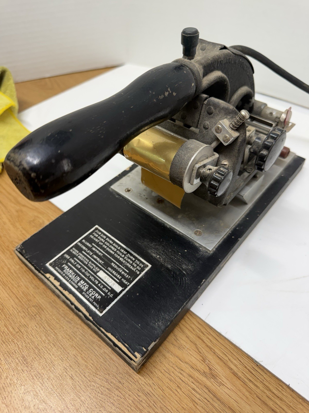 Vintage FRANKLIN SIGNET EMBOSSING HOT FOIL STAMP MACHINE